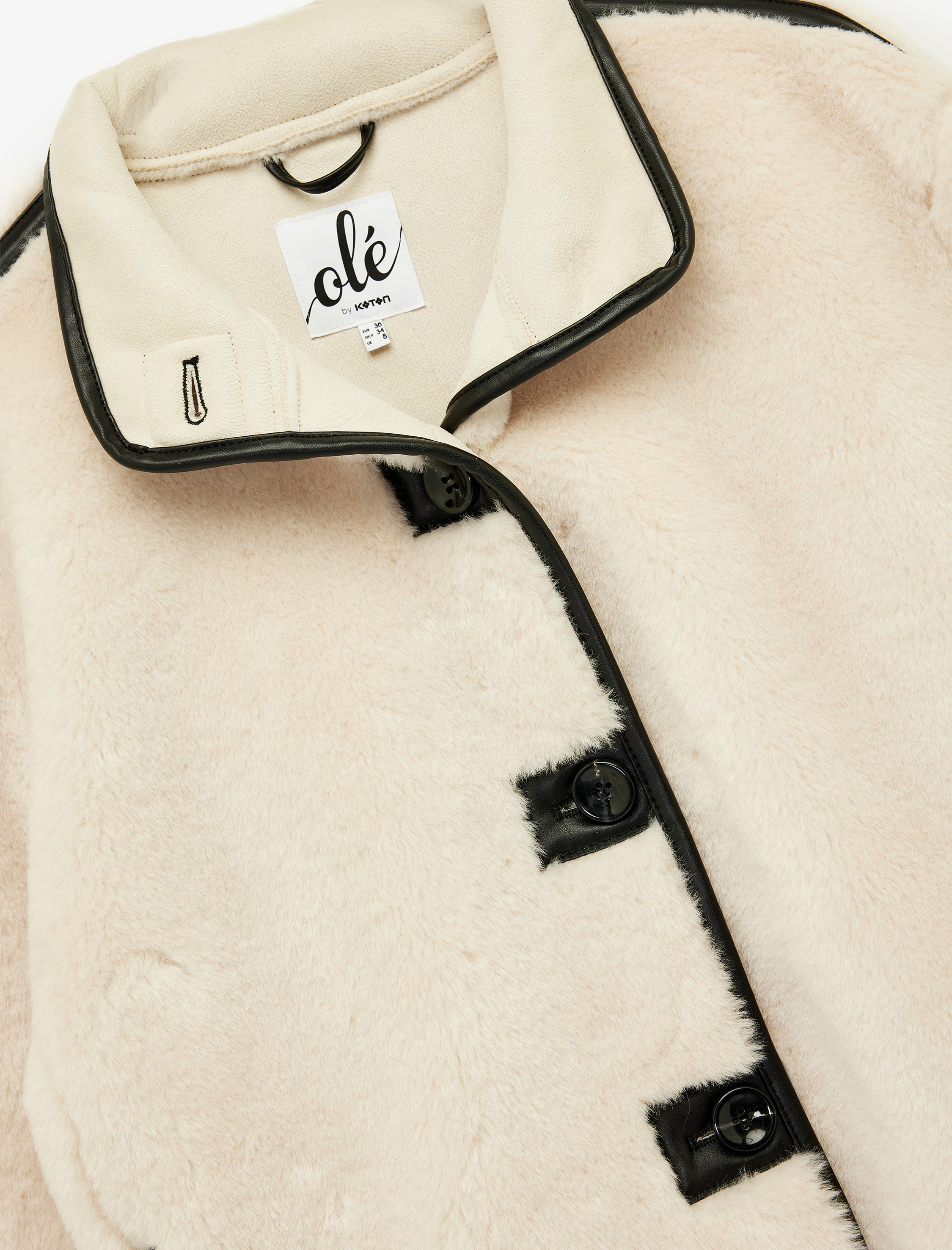   Dik Yaka Kaban Peluş Biye Detaylı Düğmeli Uzun Kollu