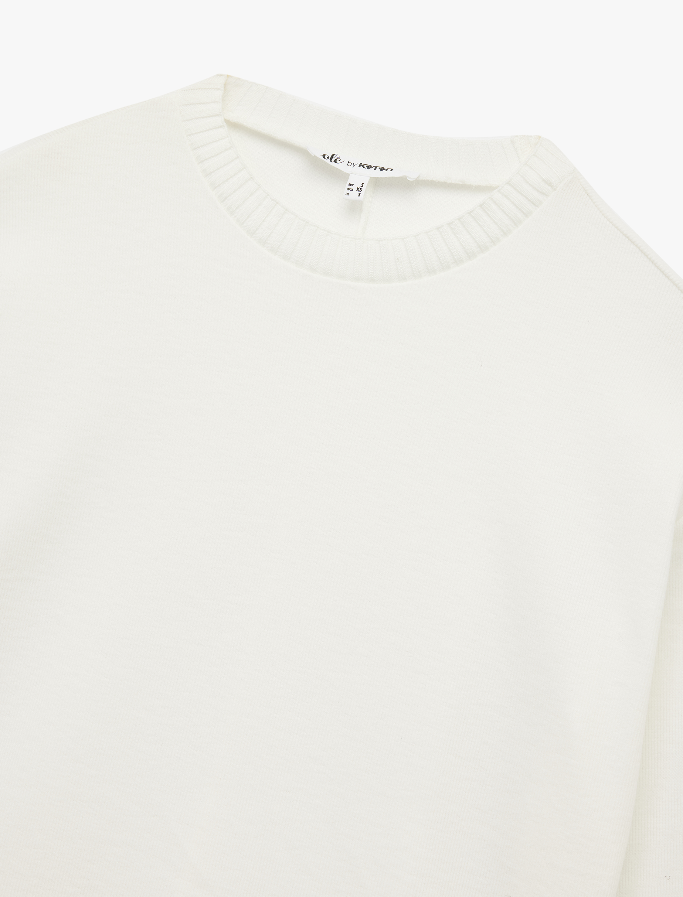   Rahat Kalıp Uzun Kollu Bisiklet Yaka Tişört