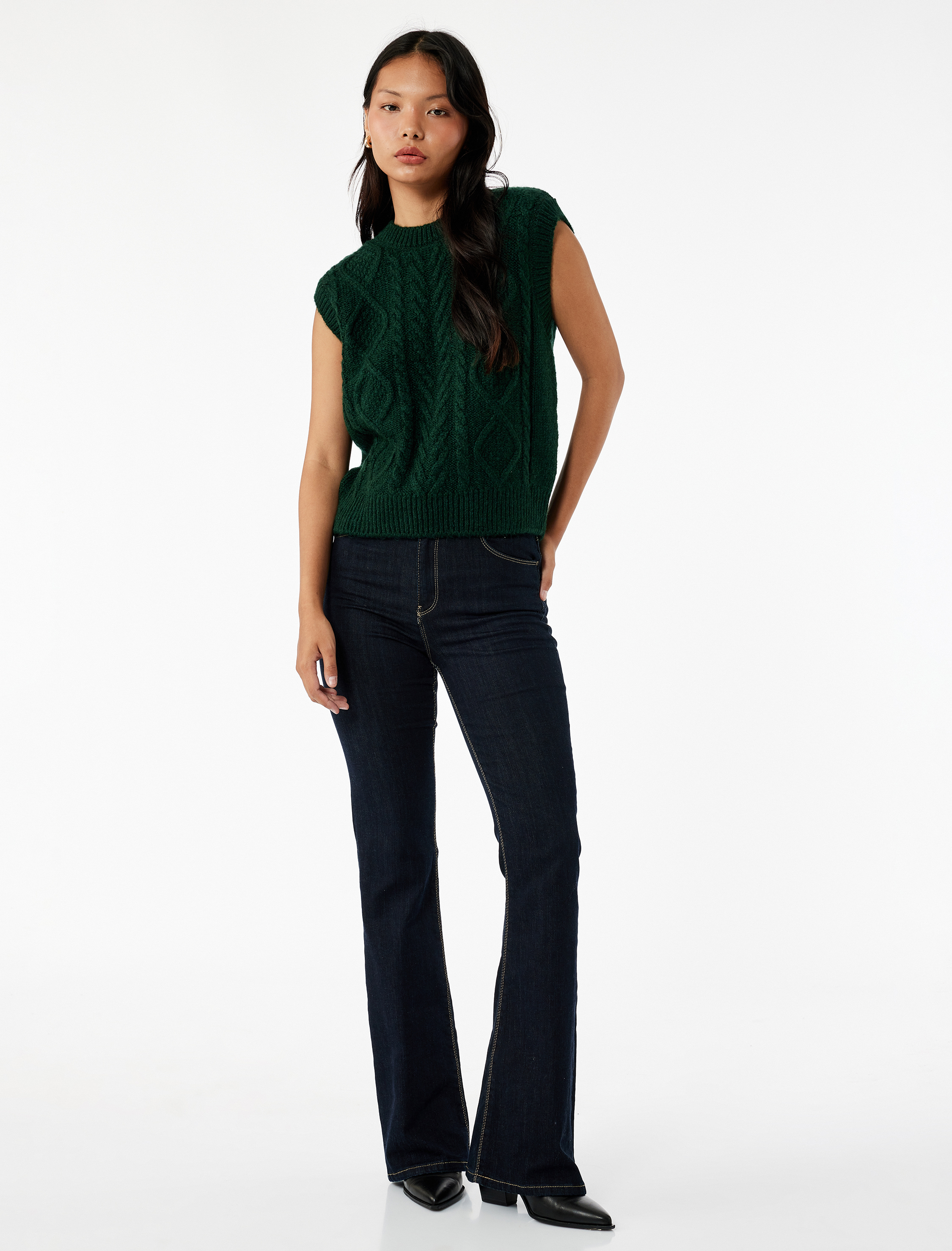   Saç Örgüsü Dokulu Kolsuz Bisiklet Yaka Triko Süveter