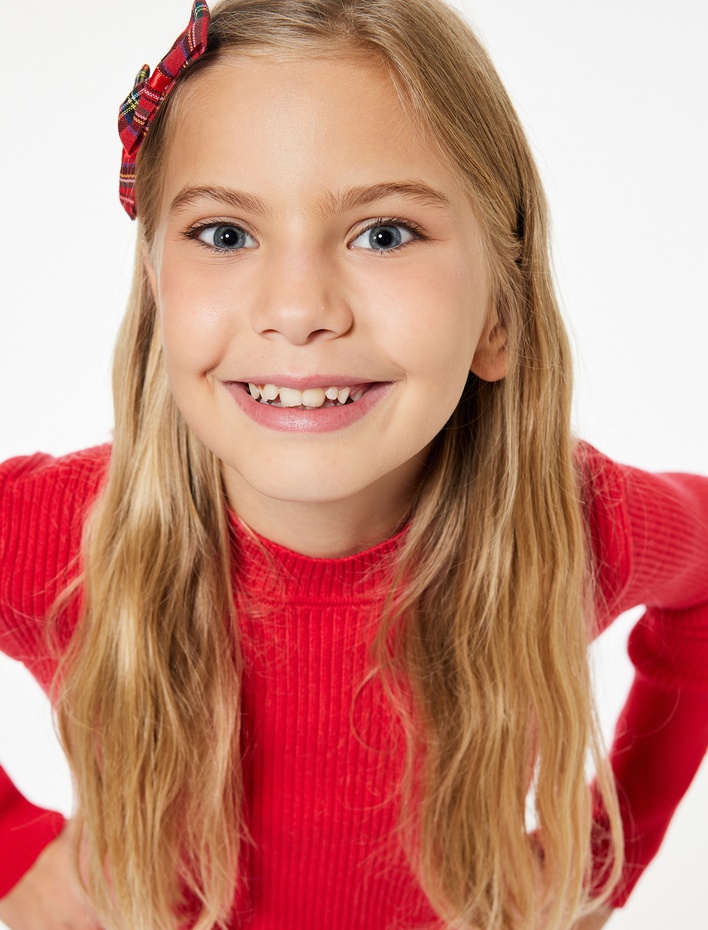 Kız Çocuk Slim Fit Viskon Karışımlı Dokulu Dik Yaka Uzun Kollu Triko Kazak