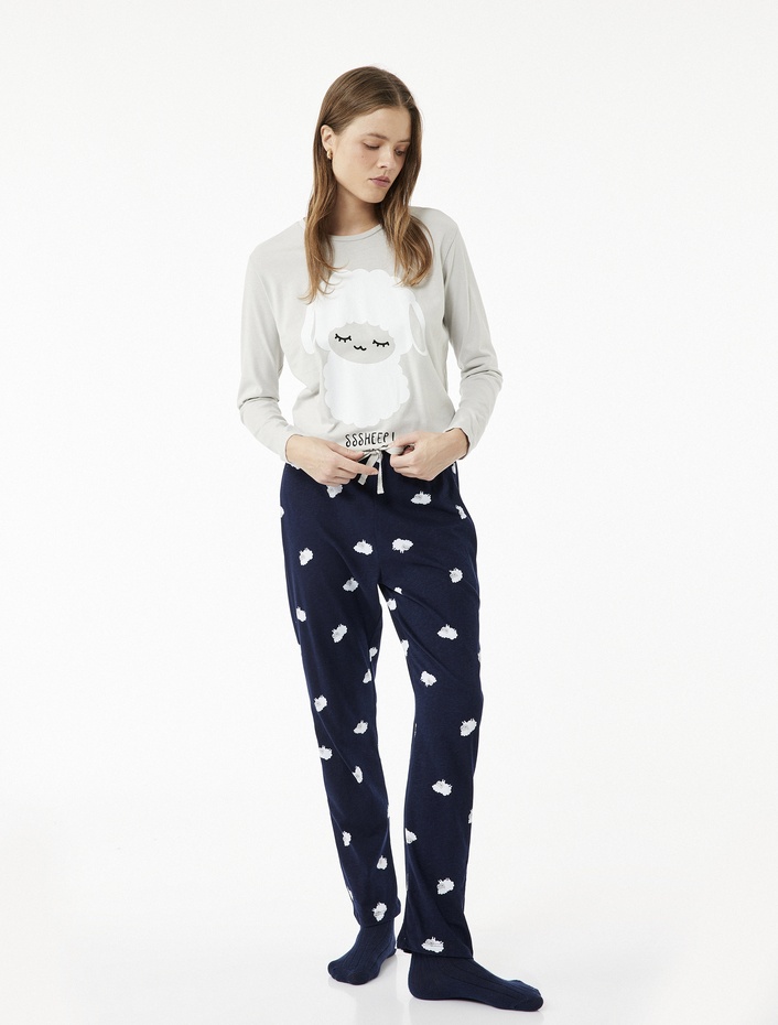  Pamuklu Kuzu Baskılı Uzun Kollu Pijama Takımı