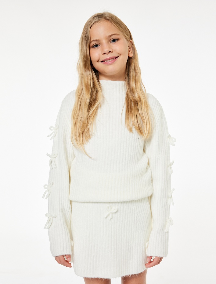 Kız Çocuk Uzun Kollu Bisiklet Yaka Bol Kalıp Fiyonklu Triko Kazak