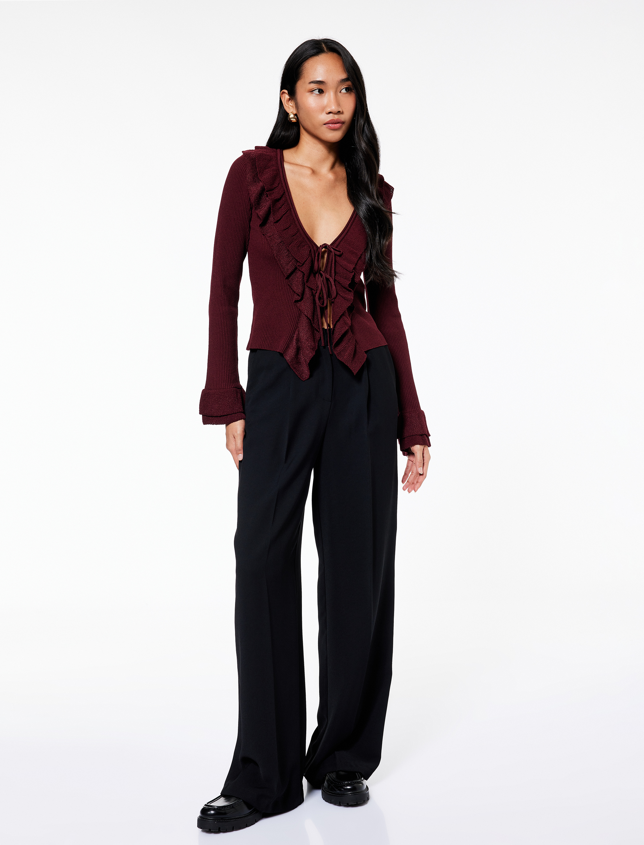   Önden Bağlama Detaylı Uzun Kollu V Yaka Fırfırlı Triko Hırka