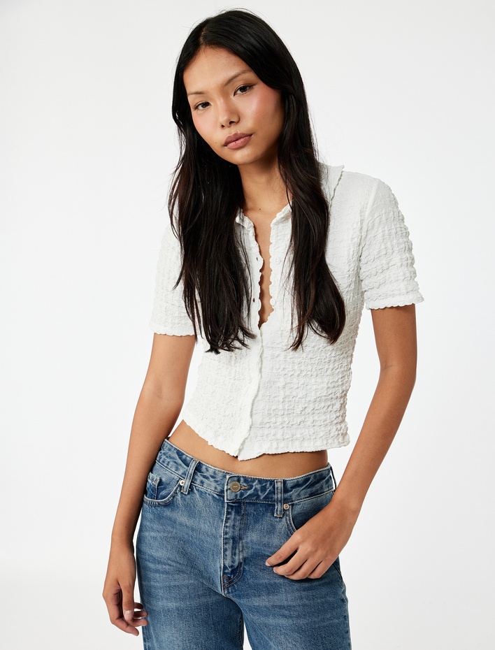  Bürümcük Düğmeli Kısa Kollu Bebe Yaka Tişört