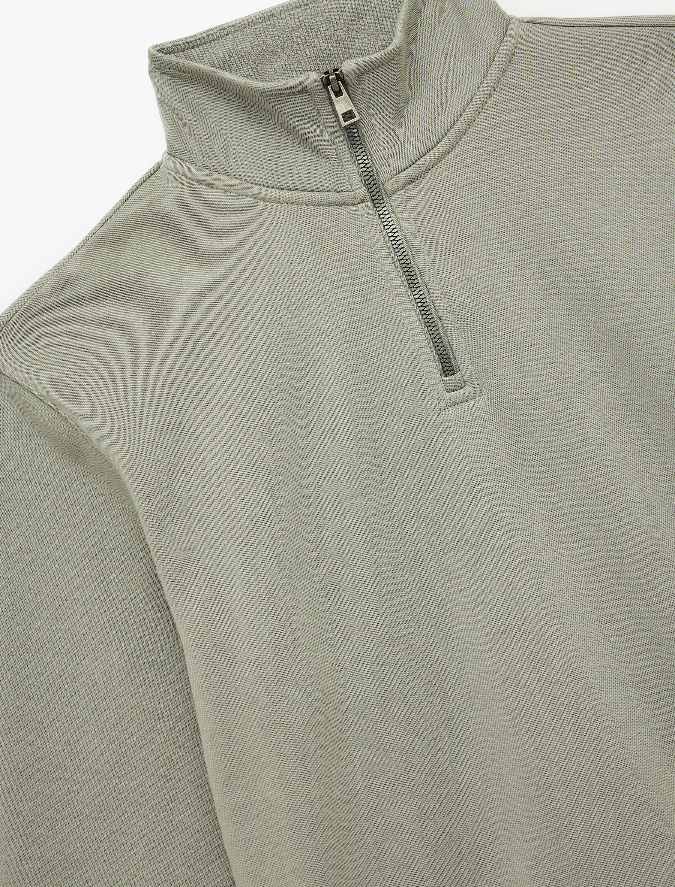 Uzun Kollu Şardonlu Basic Yarım Fermuarlı Sweatshirt