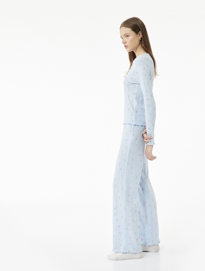  Pamuklu Uzun Kollu Bisiklet Yaka Çiçekli Pijama Takımı