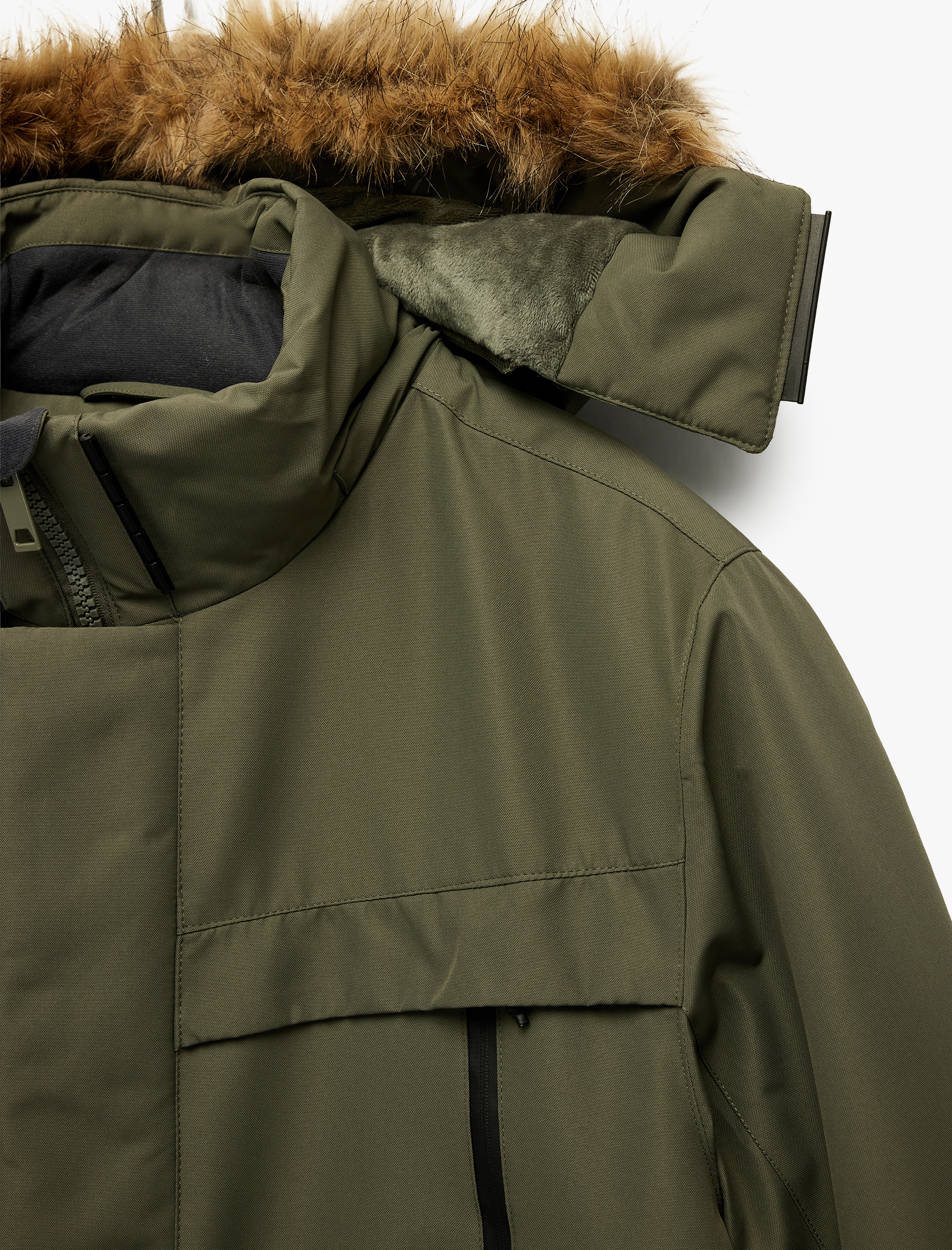   Uzun Kollu Kapaklı Cepli Fermuarlı Suni Kürklü Kapşonlu Parka