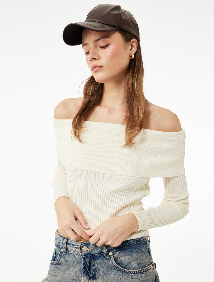  Uzun Kollu Slim Fit Omzu Açık Fitilli Triko Kazak