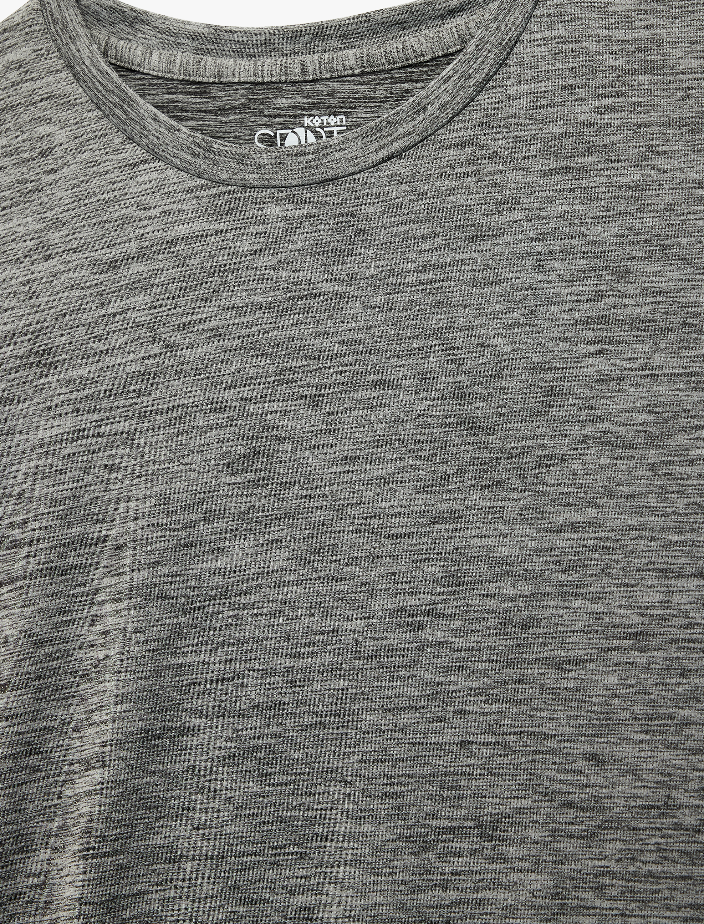   Regular Fit Kısa Kollu Dikiş Detaylı Desenli Bisiklet Yaka Spor Tişört