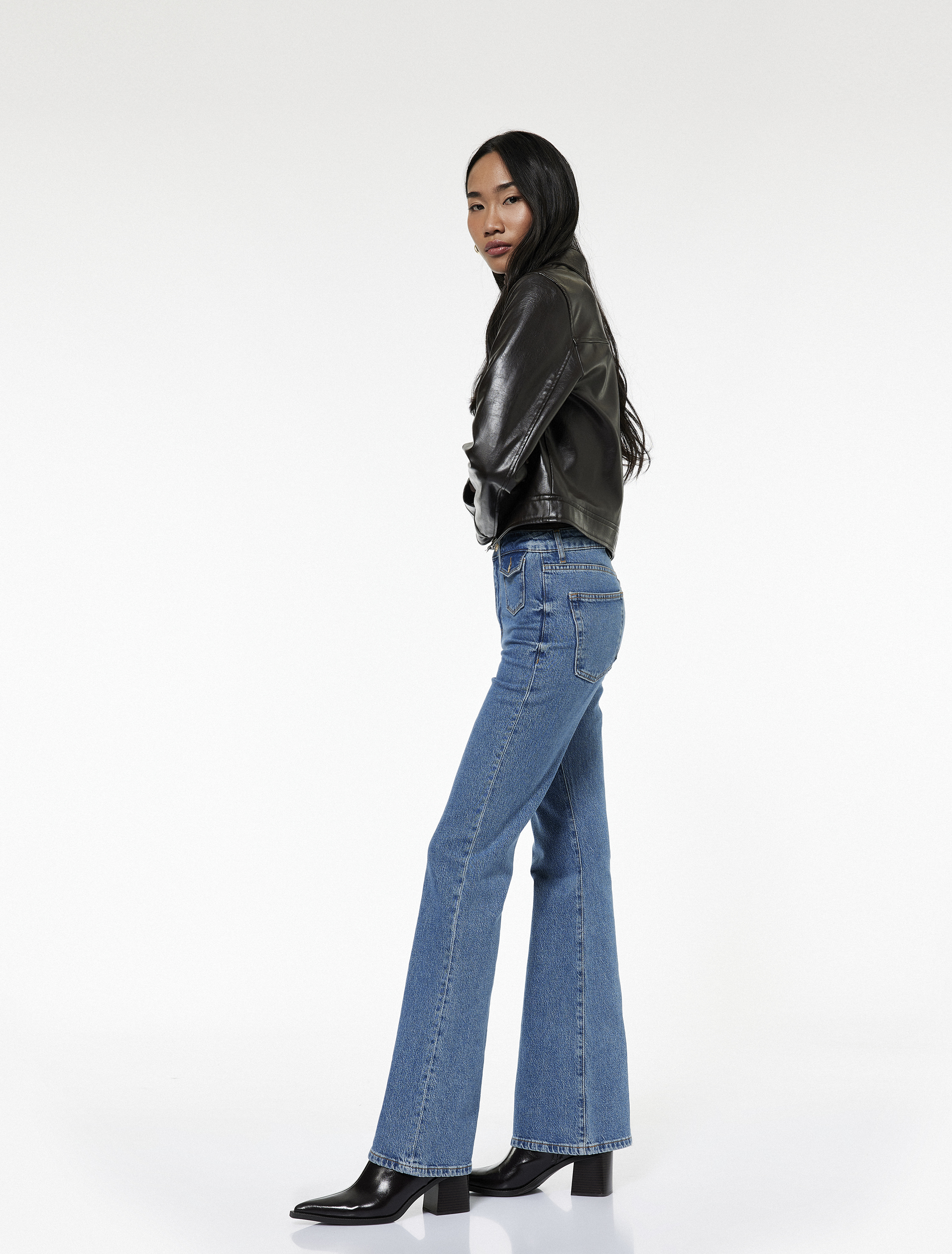   Yüksek Bel Düğmeli Cepli Dar Kalıp İspanyol Paça Jean Pantolon - Flare Jeans