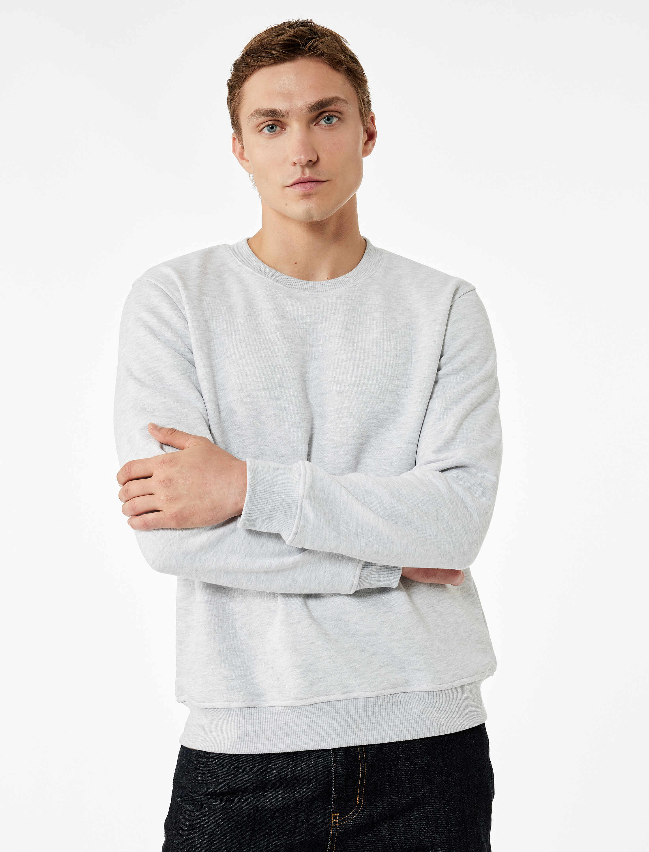   Pamuklu Uzun Kollu Şardonlu Bisiklet Yaka Erkek Basic Sweatshirt