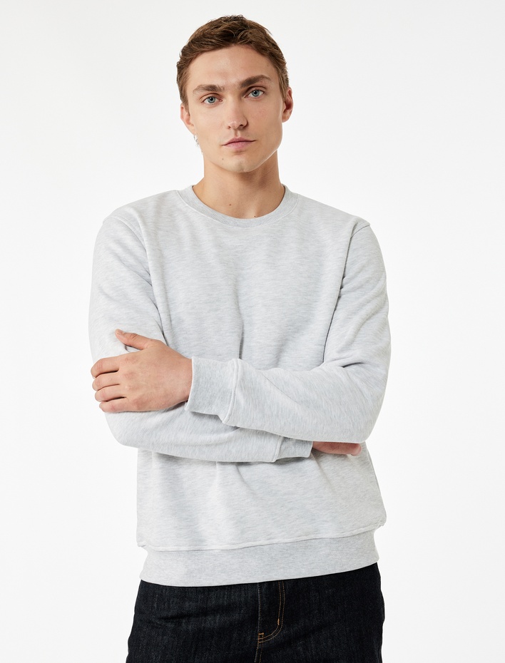  Pamuklu Uzun Kollu Şardonlu Bisiklet Yaka Erkek Basic Sweatshirt