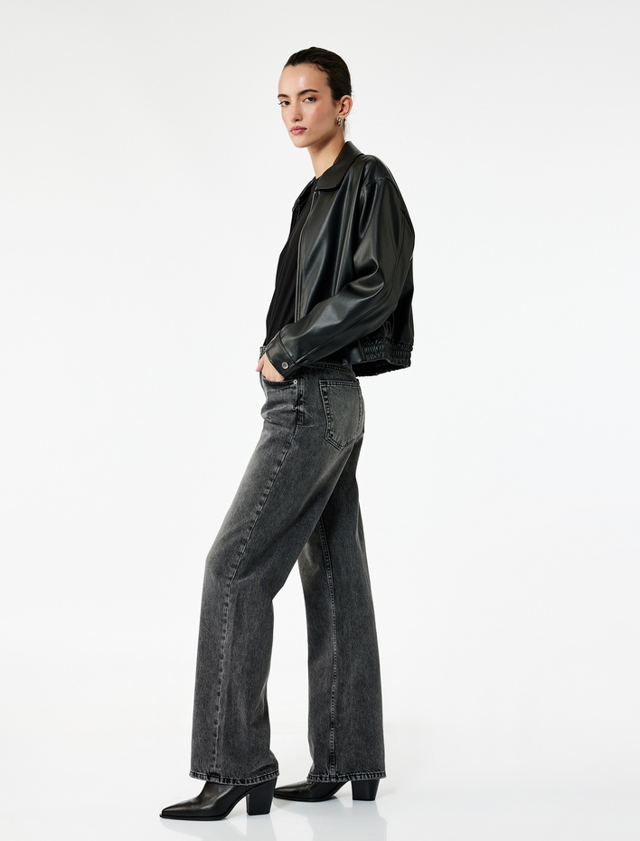  Yüksek Bel Cepli Düğmeli Düz Paça Jean Pantolon - Straight Fit Jean