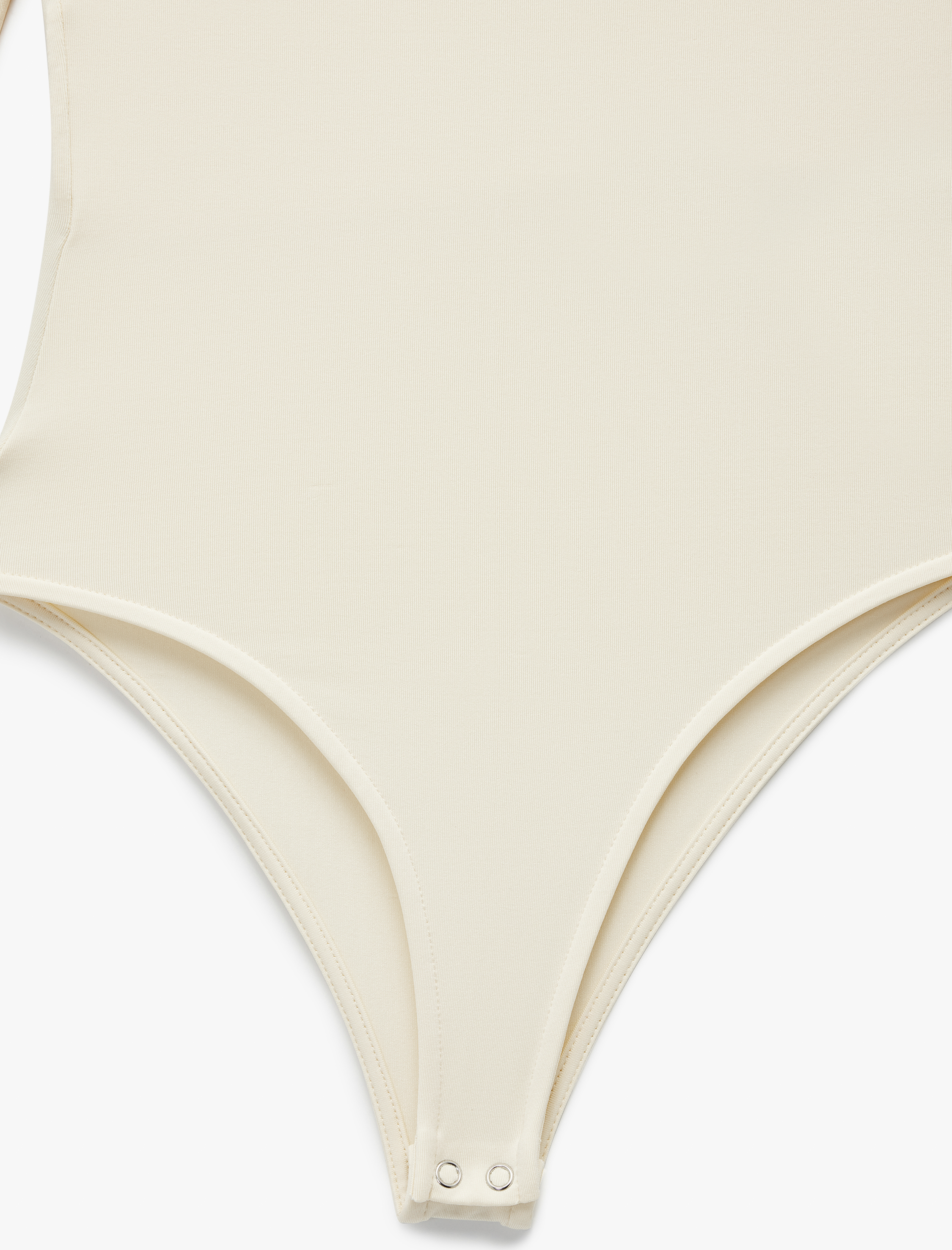   Kare Yaka Uzun Kollu Slim Fit Çıtçıtlı Body