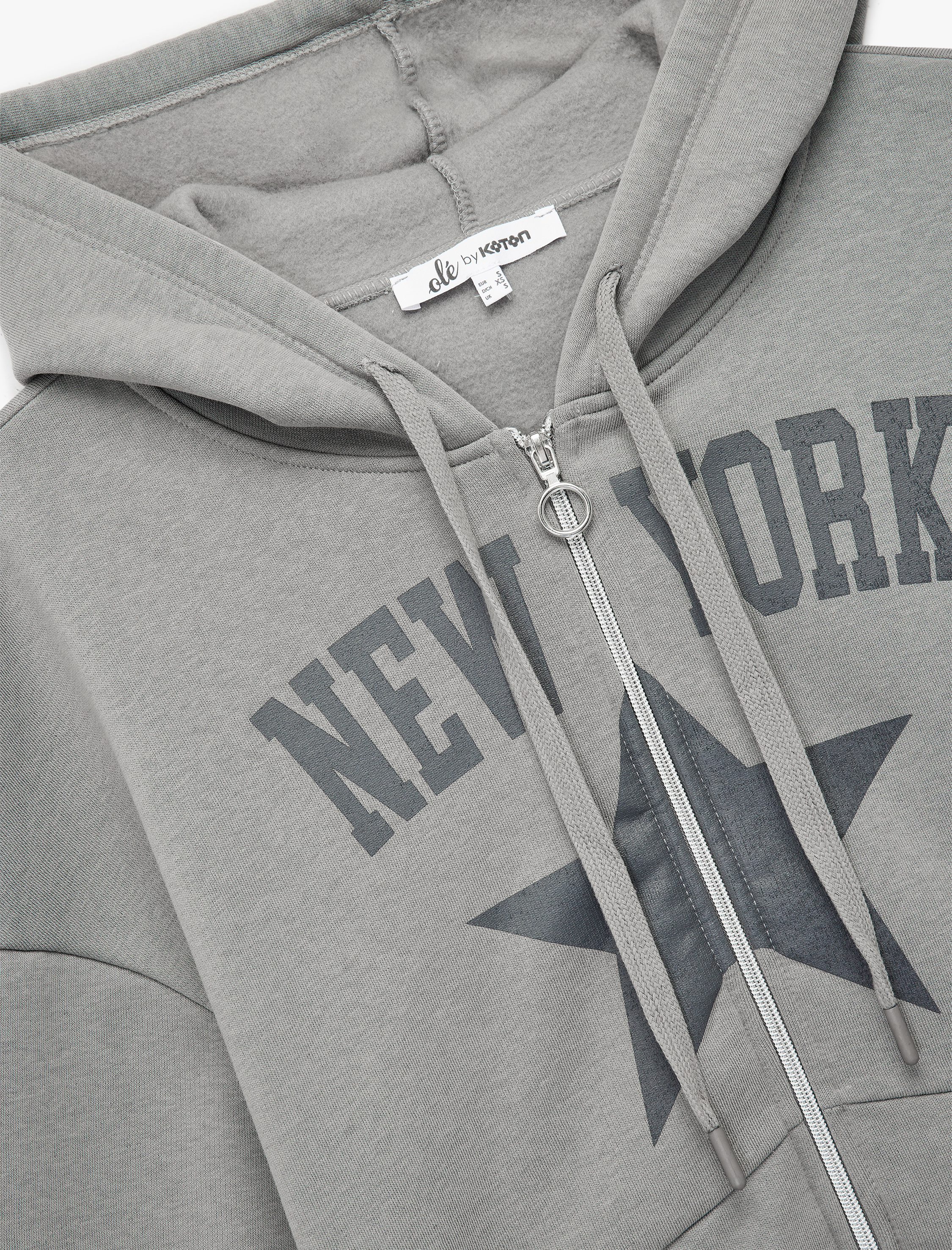   Uzun Kollu Kapüşonlu Şardonlu Yıldız Baskılı Fermuarlı Crop Sweatshirt