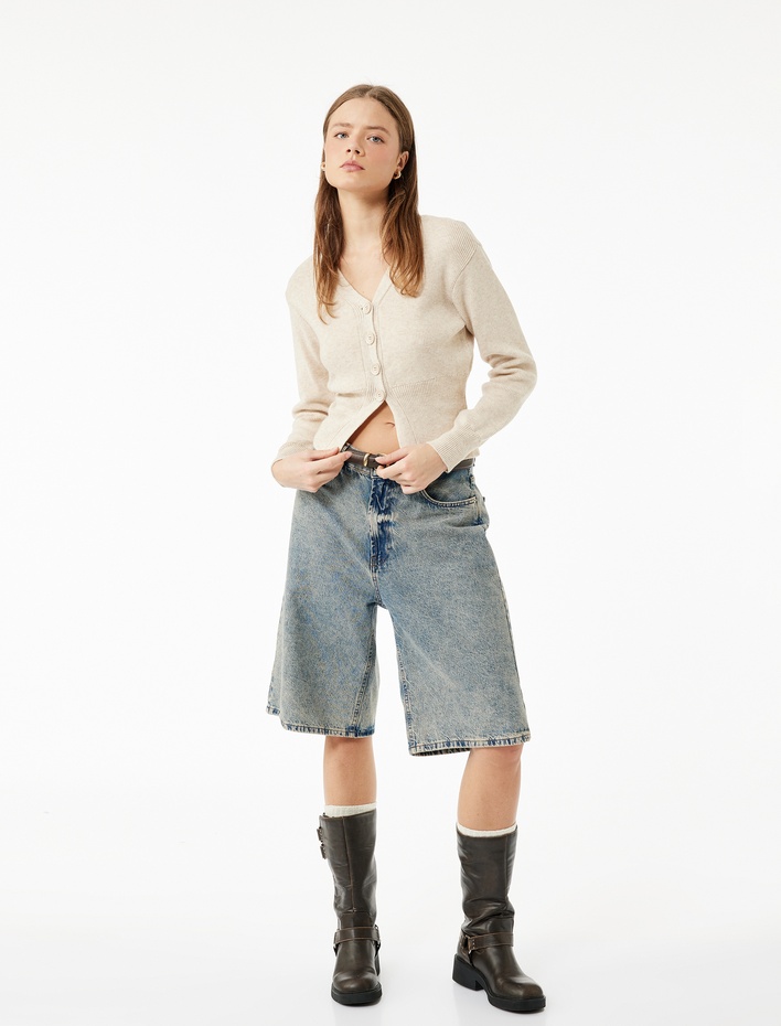  Düğmeli V Yaka Uzun Kollu Triko Hırka