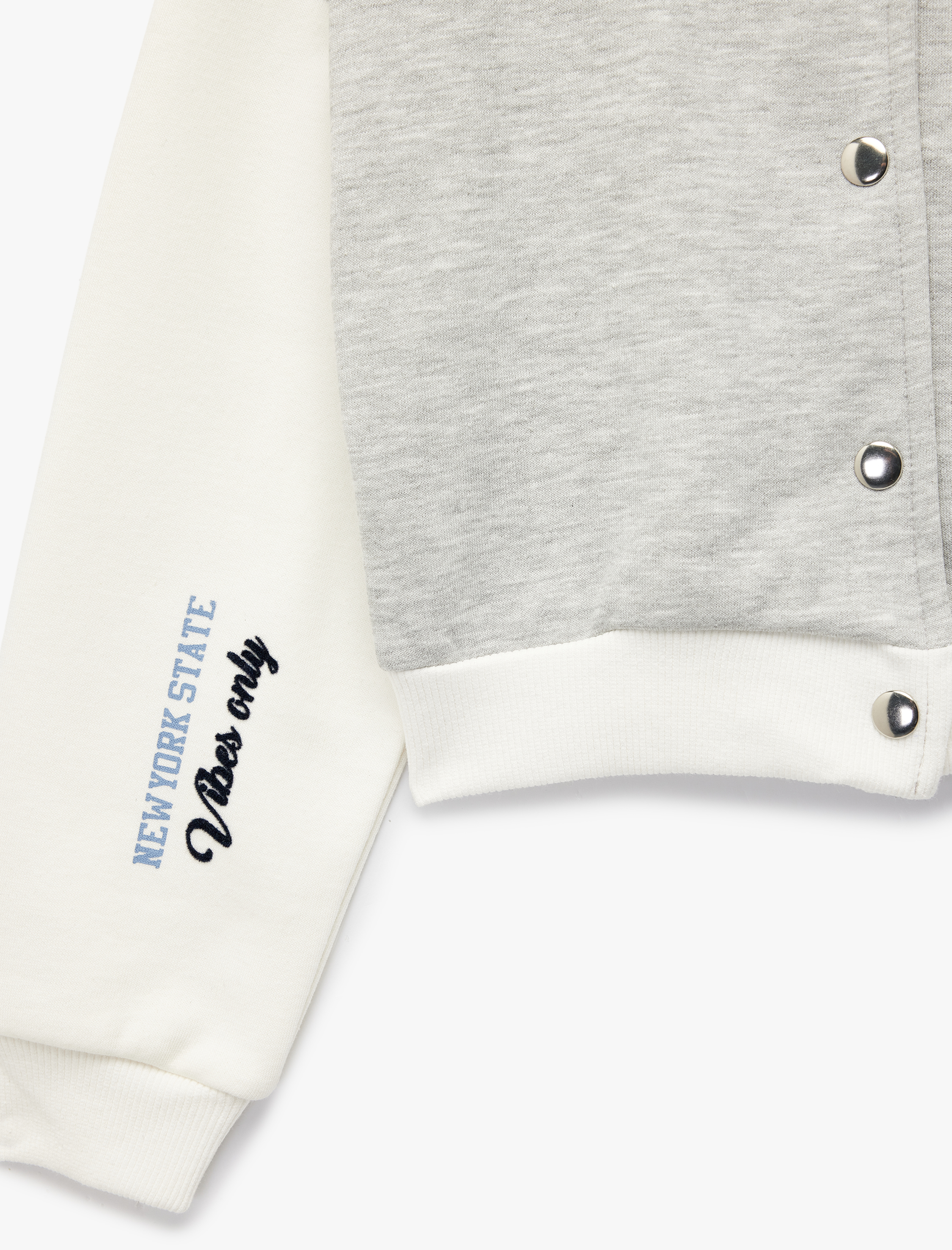  Kız Çocuk Düğmeli Baskılı Uzun Kollu Yuvarlak Yaka Crop Kolej Ceket