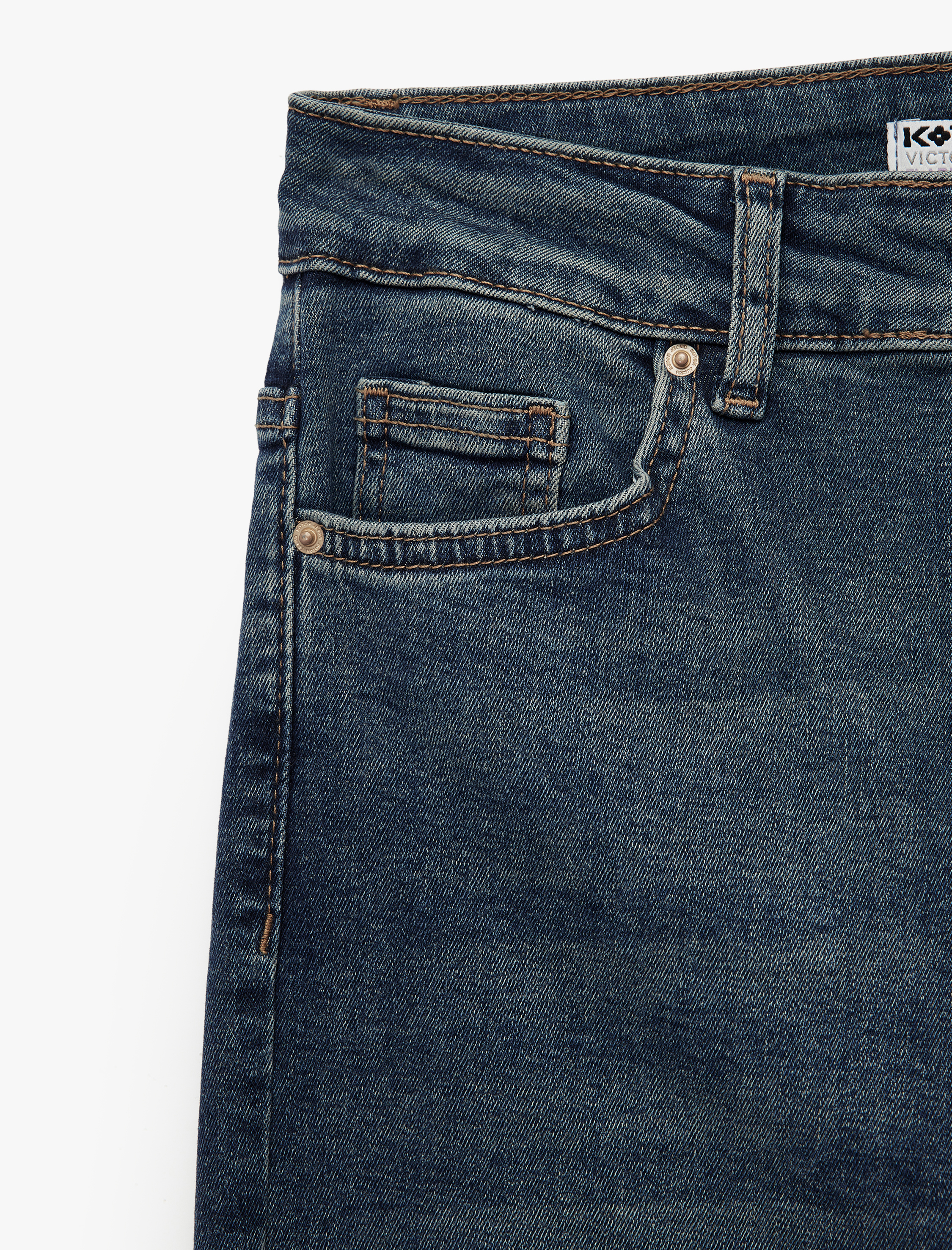   Düğmeli Cepli Dar Kalıp Pamuklu İspanyol Paça Crop Jean Pantolon -  Kick Flare Jeans