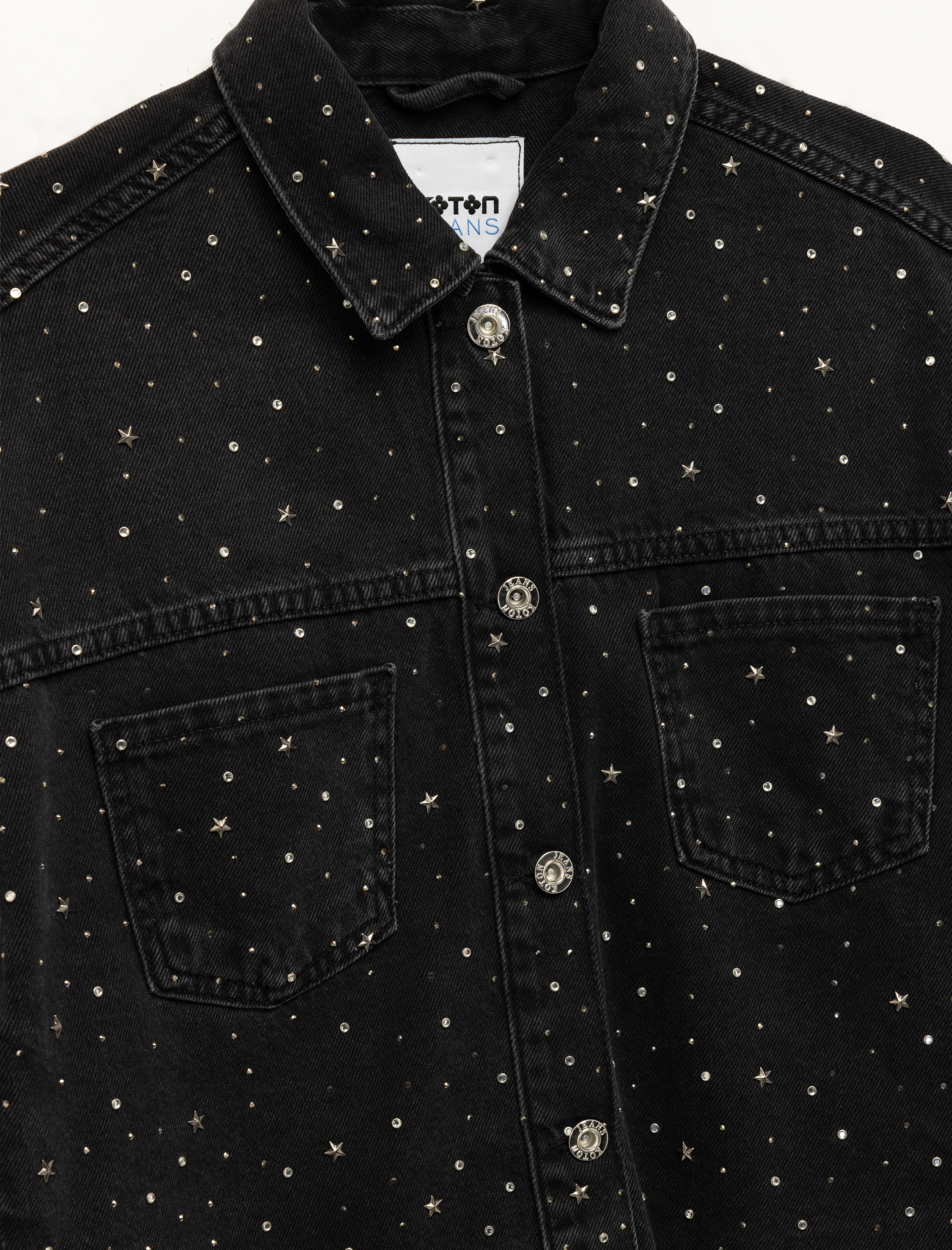   Uzun Kollu Klasik Yaka Cep Detaylı Crop Taşlı Denim Ceket