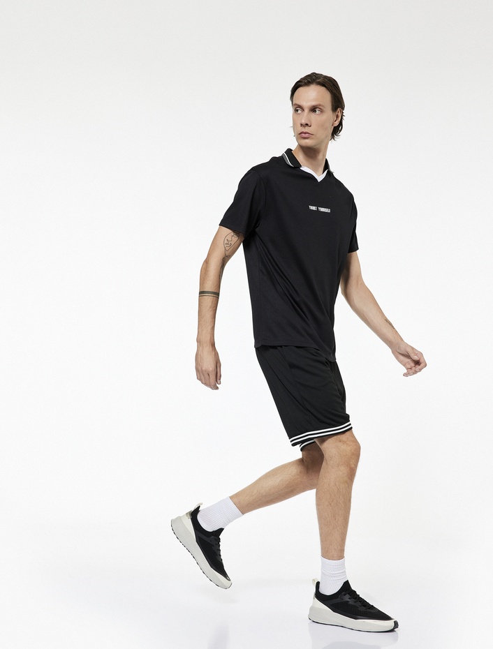  Rahat Kalıp Cepli Şerit Detaylı Beli Bağcıklı Spor Şort