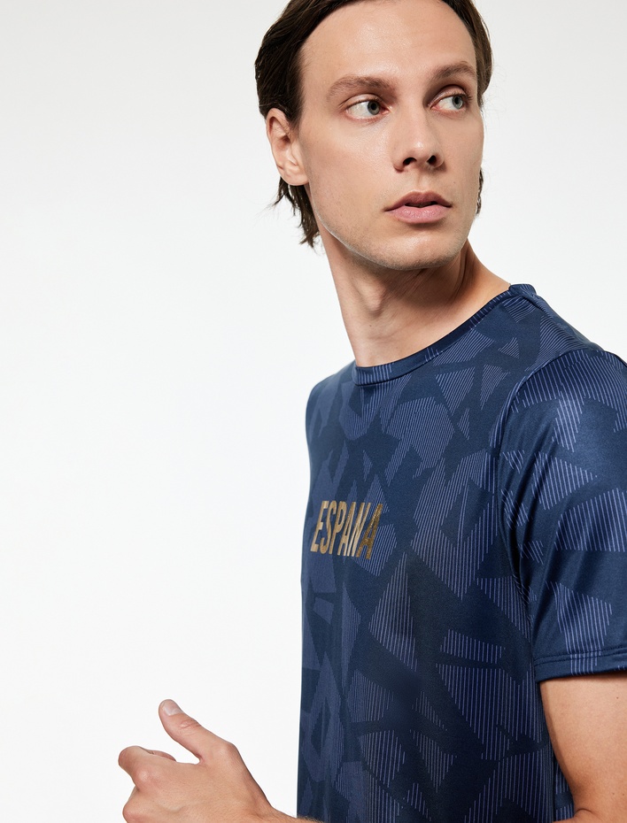  Kısa Kollu Rahat Kalıp Bisiklet Yaka Baskılı Spor Tişört