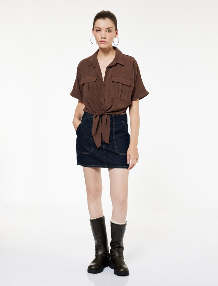  Rahat Kalıp Cep Detaylı Kısa Kollu Bağlamalı Crop Gömlek