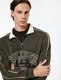 Uzun Kollu Kolej Nakışlı Renk Kontrastlı Şardonlu Yarım Fermuarlı Sweatshirt