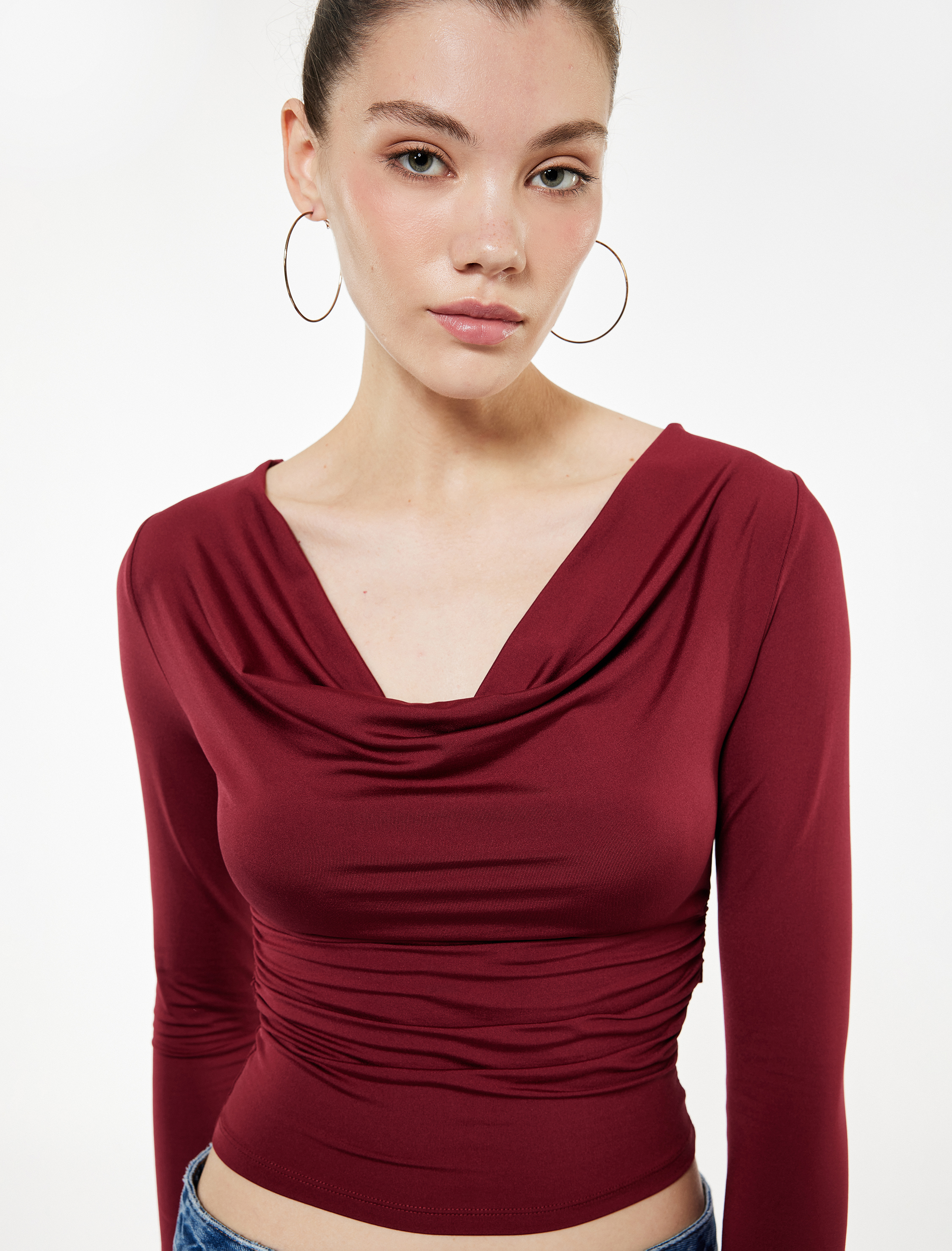 Slim Fit Uzun Kollu Degaje Yaka Drapeli Tişört