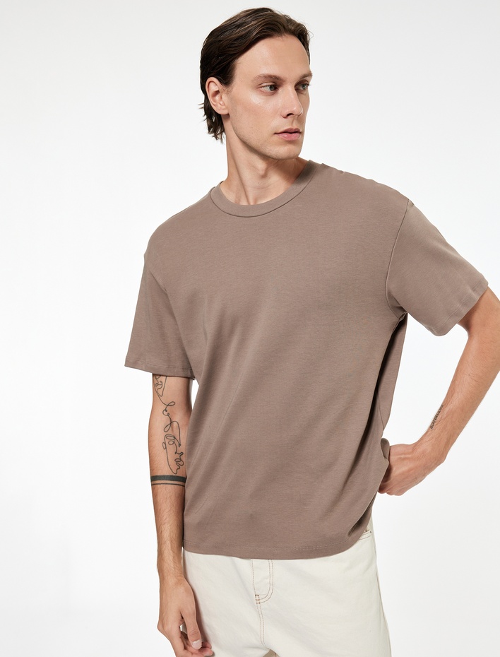  Kısa Kollu Bisiklet Yaka Pamuklu Basic Oversize Spor Tişört