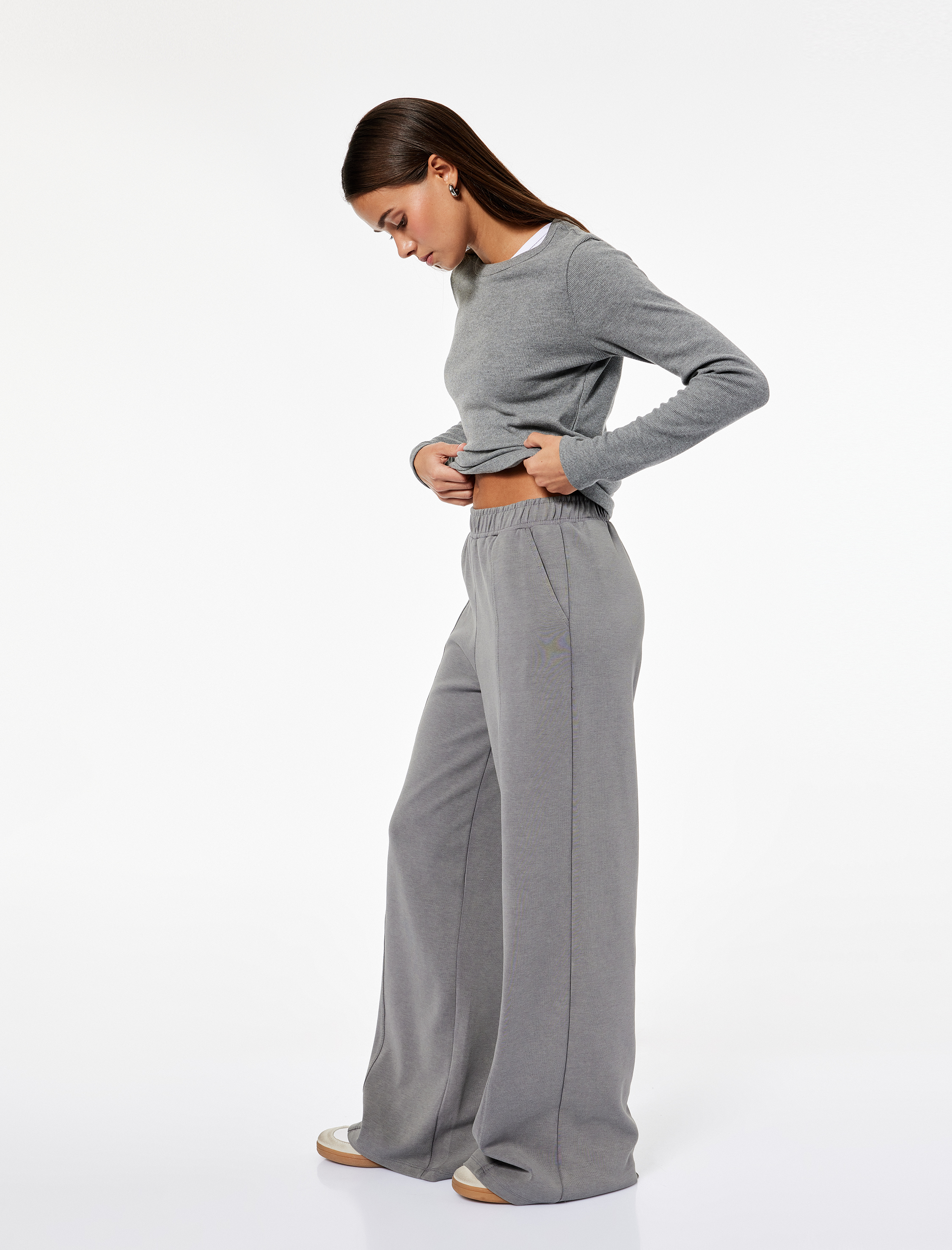 Şardonlu Rahat Kalıp Nervürlü Cepli Beli Lastikli Geniş Paça Eşofman Altı