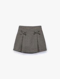 Fiyonk Detaylı Pamuklu A Kesim Kazayağı Desenli Şortlu Etek