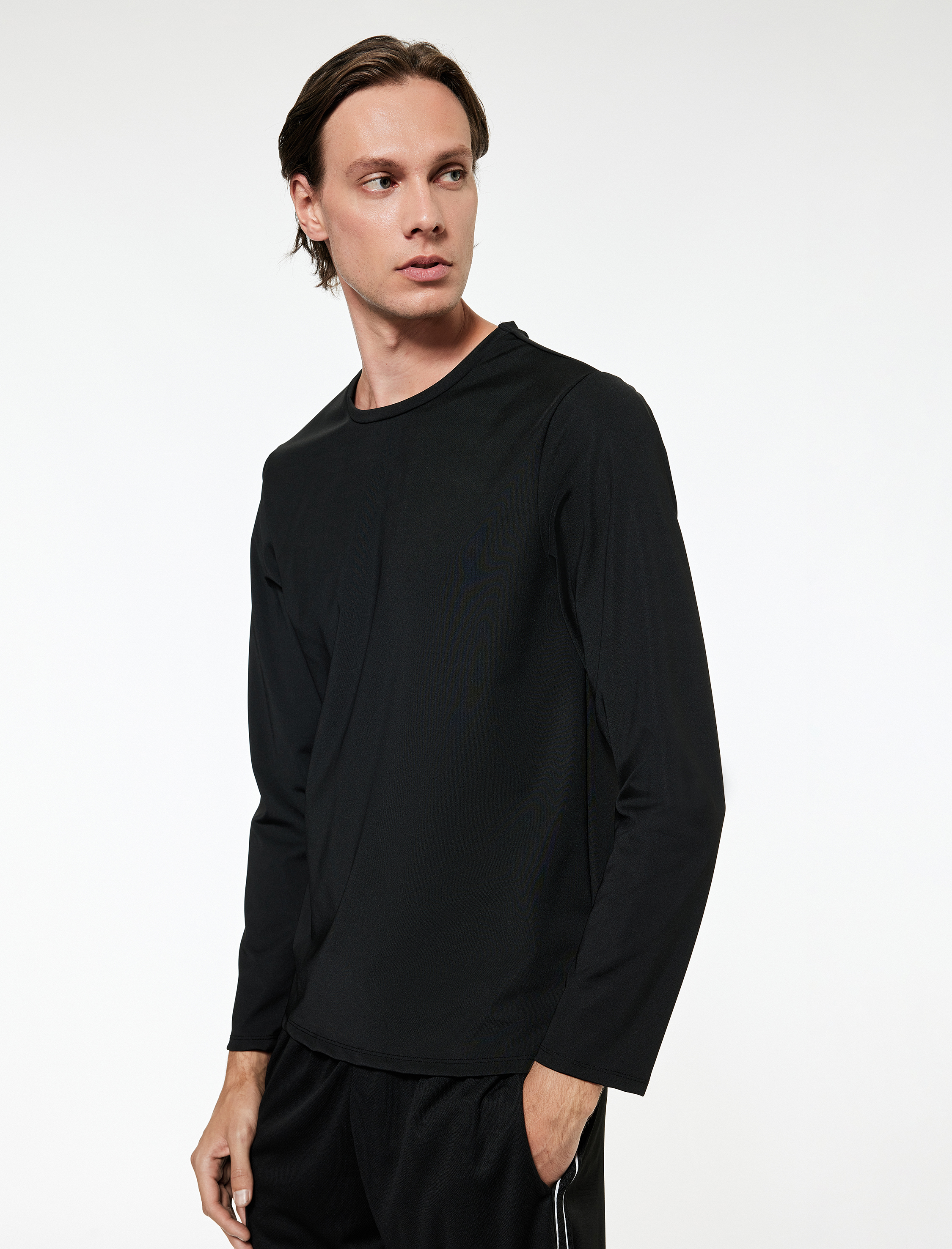   Regular Fit Uzun Kollu Bisiklet Yaka Spor Tişört