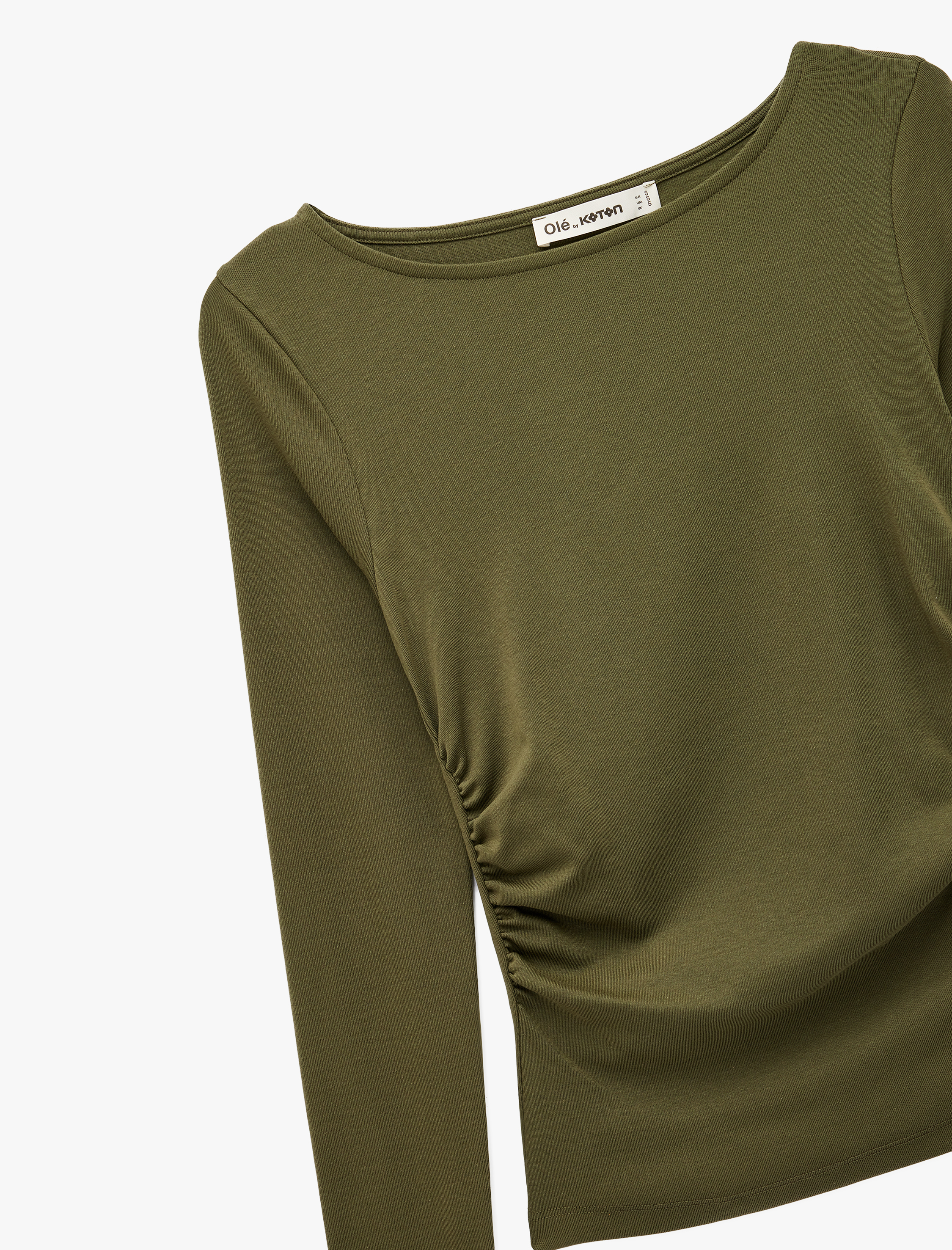   Pamuklu Slim Fit Kayık Yaka Drapeli Uzun Kollu Tişört