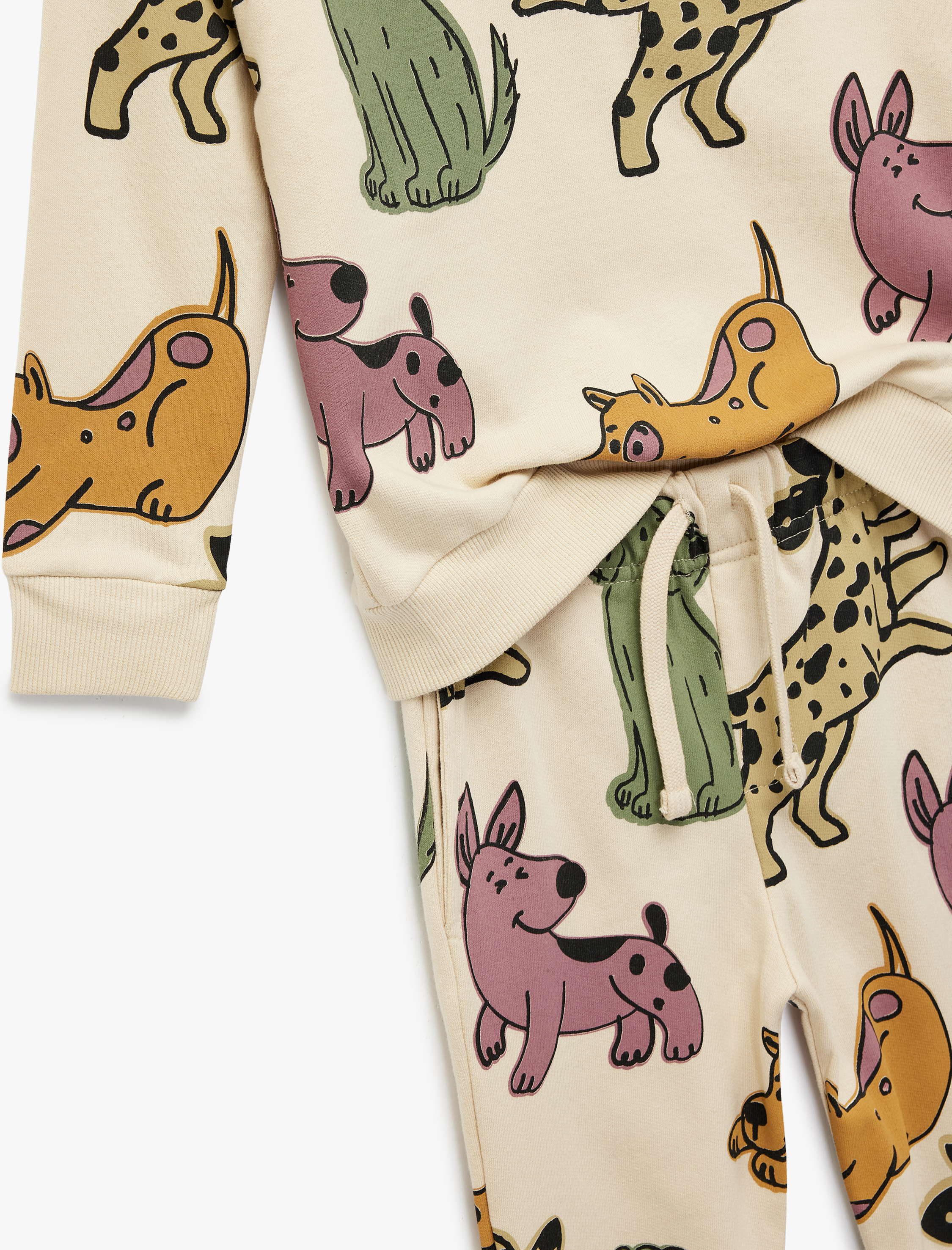  Erkek Bebek Pamuklu Uzun Kollu Bisiklet Yaka Köpek Baskılı Eşofman Takımı