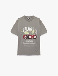 Kısa Kollu Bisiklet Yaka Kiraz Baskılı Oversize Tişört