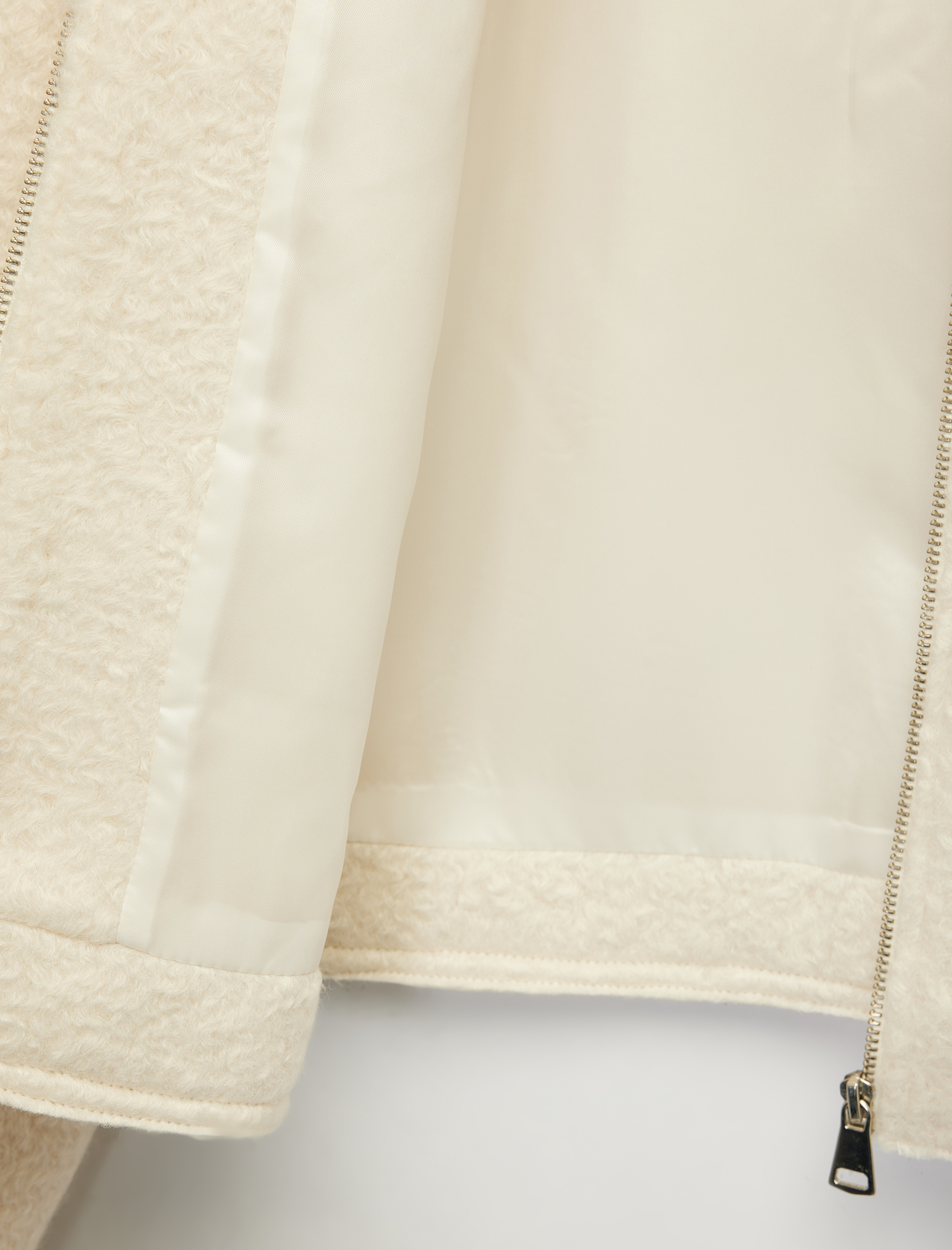   Uzun Kollu Fermuarlı Gömlek Yaka Bomber Mont