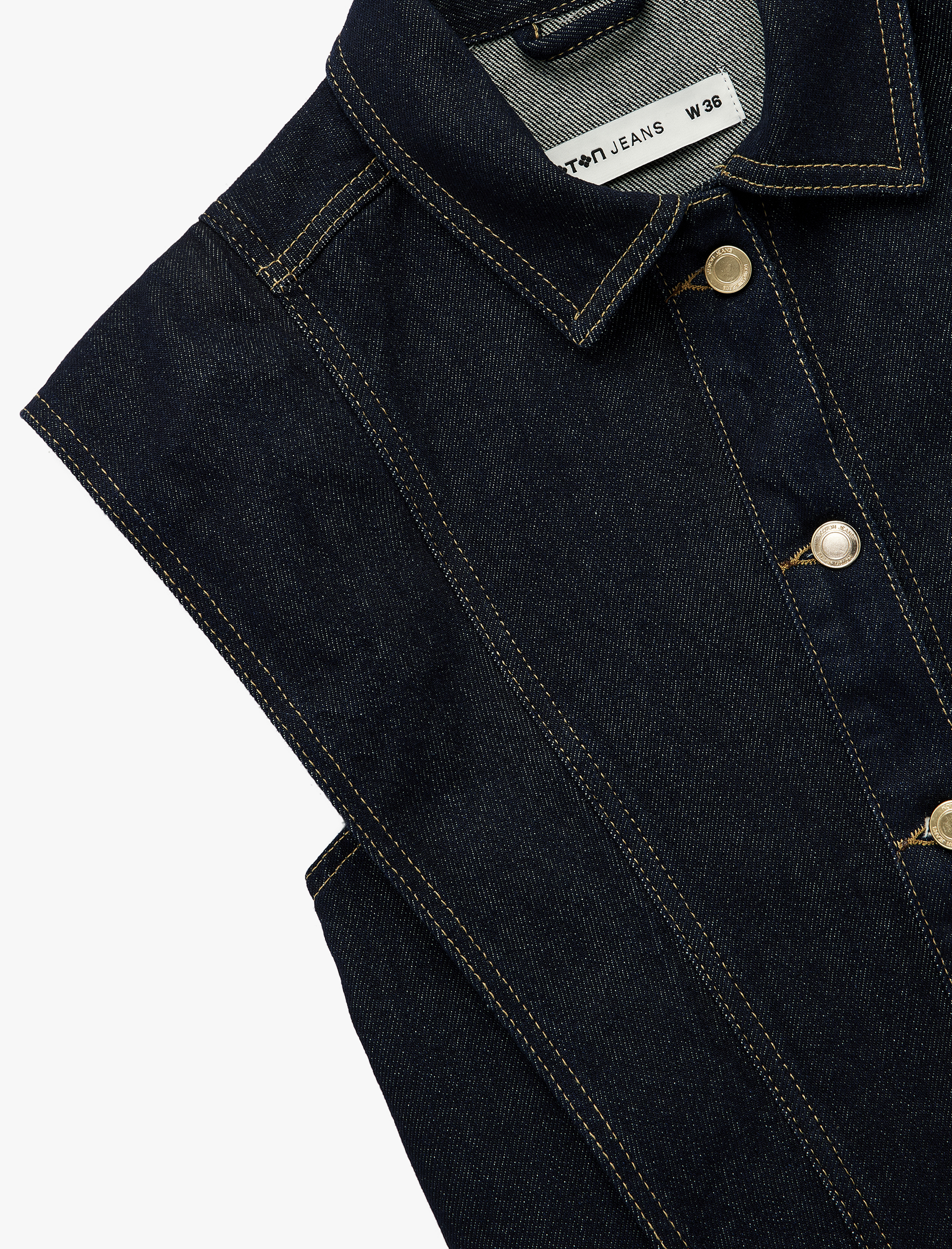   Klasik Yaka Dikiş Detaylı Pamuklu Düğmeli Denim Yelek