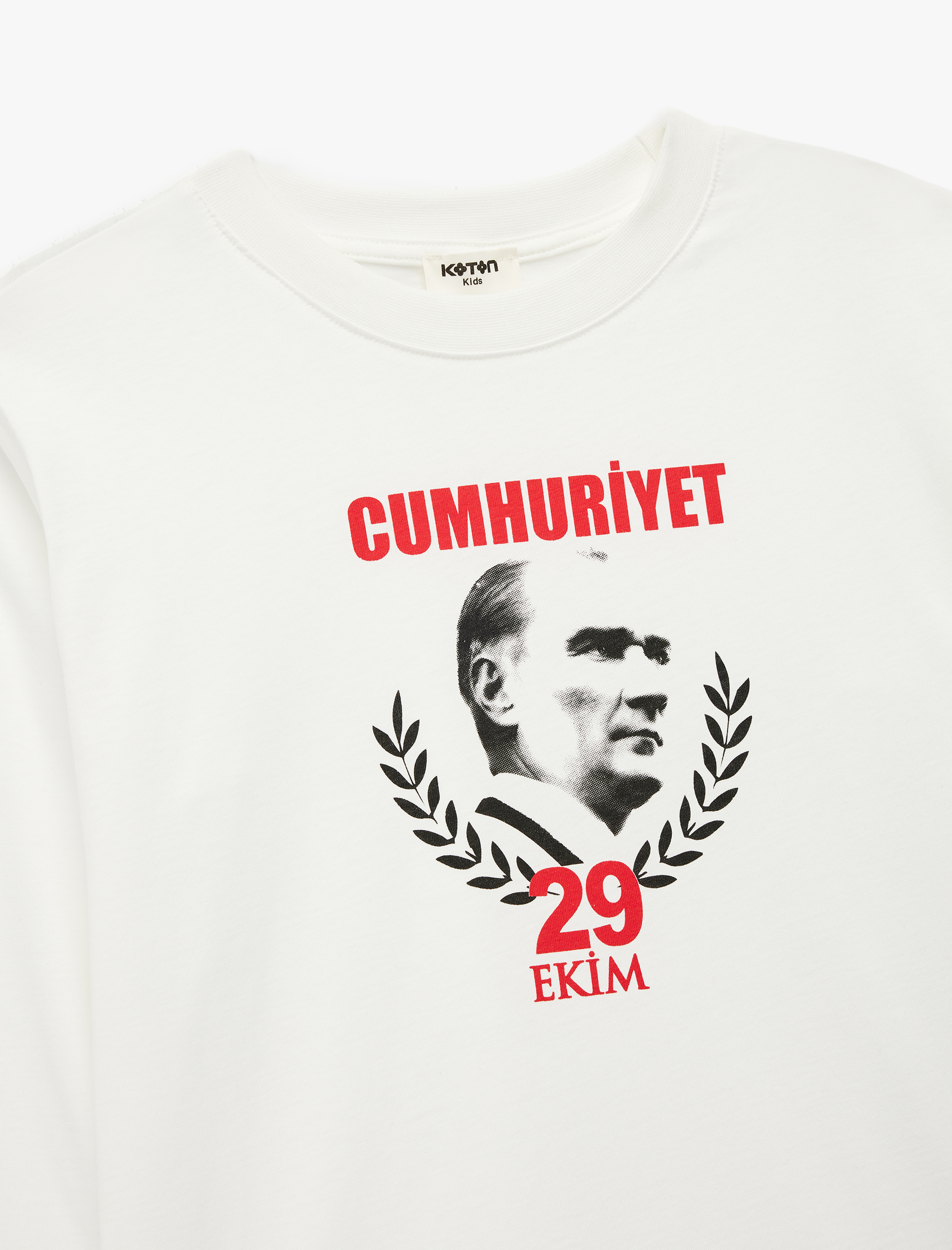  Erkek Çocuk Pamuklu Uzun Kollu Bisiklet Yaka Cumhuriyet ve Atatürk Baskılı Tişört