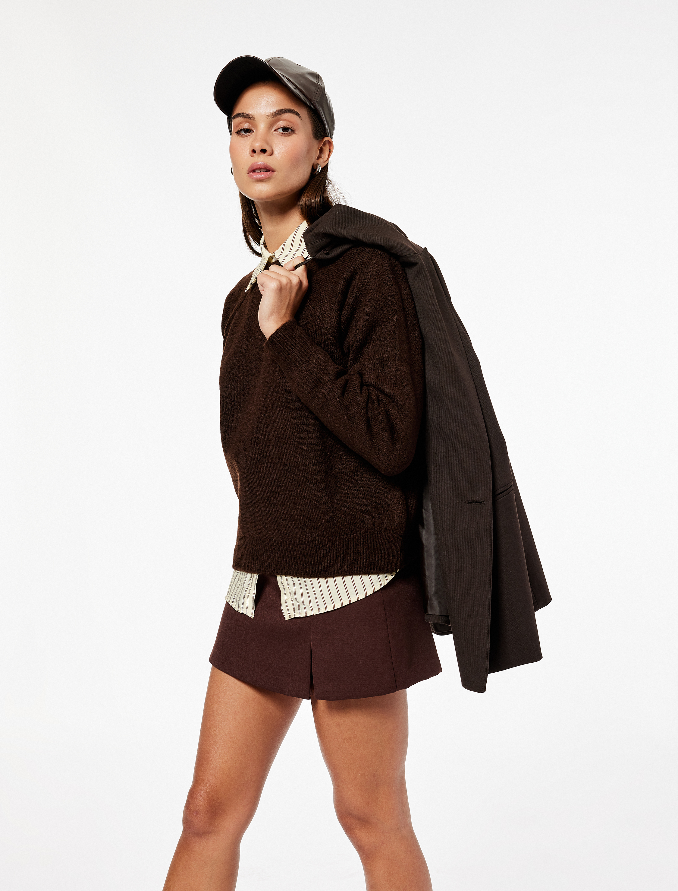   Yırtmaç Detaylı Mini Şort Etek