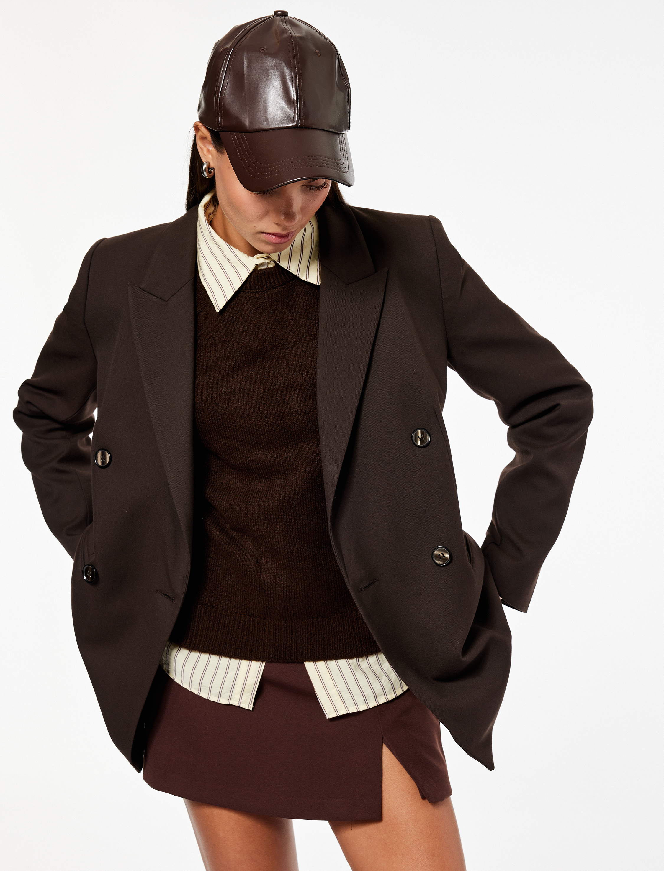   Yırtmaç Detaylı Mini Şort Etek