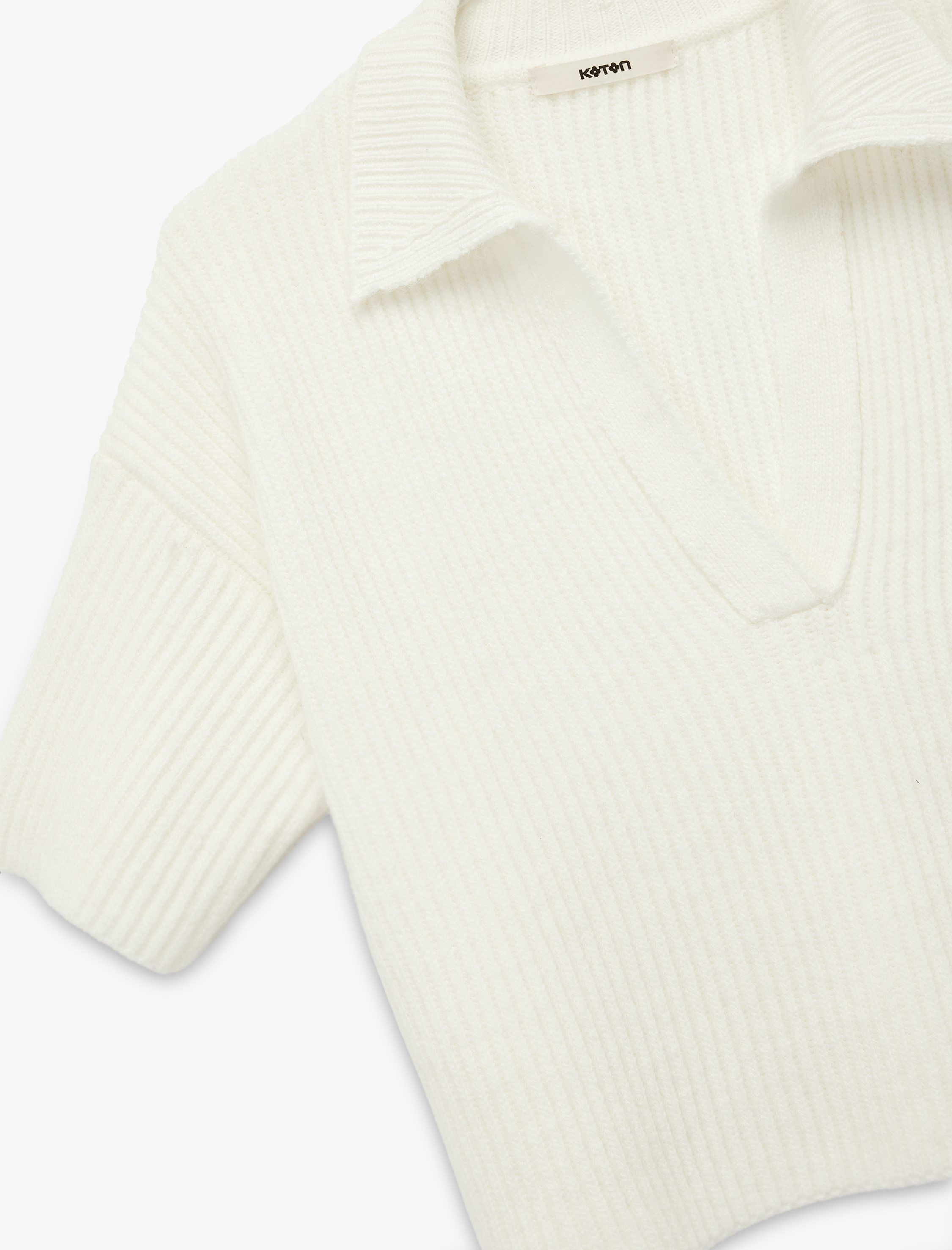   Koton X Sima Tarkan - Kısa Kollu Polo Yaka Oversize Triko Kazak