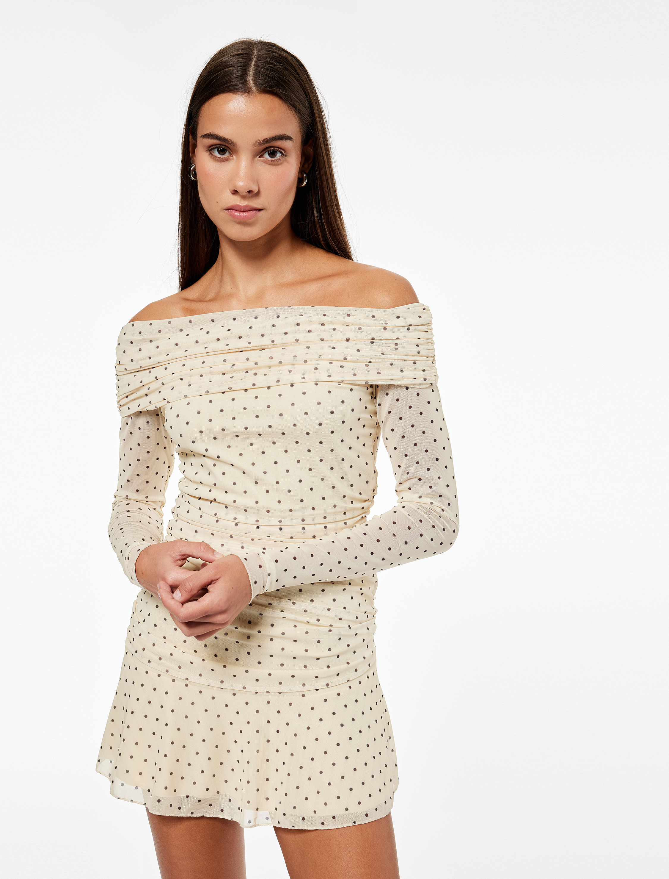   Uzun Kollu Kayık Yaka Slim Fit Asimetrik Kesim Drapeli Puantiyeli Mini Elbise