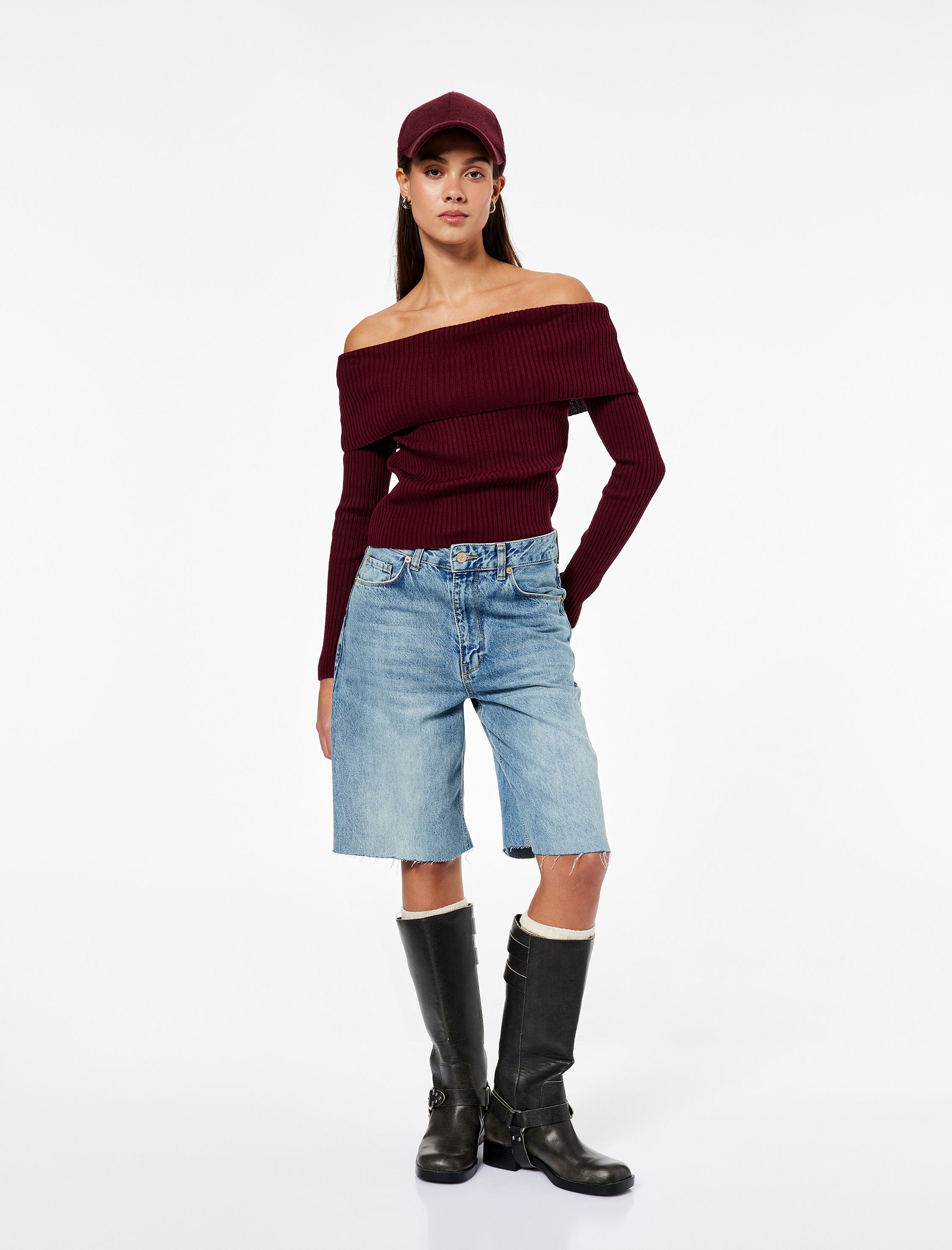   Uzun Kollu Omzu Açık Slim Fit Triko Kazak