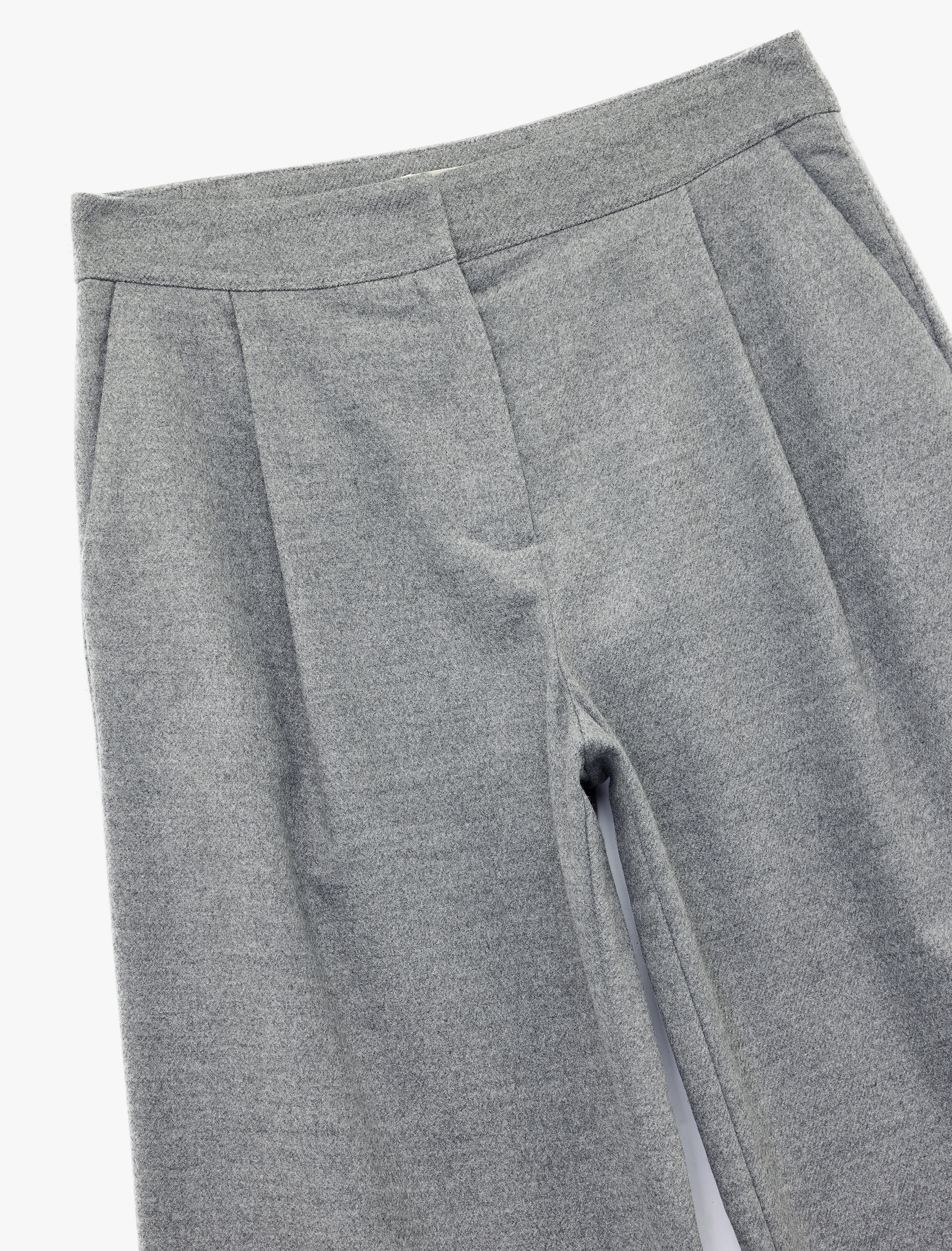 Cepli Piliseli Geniş Paça Kumaş Pantolon