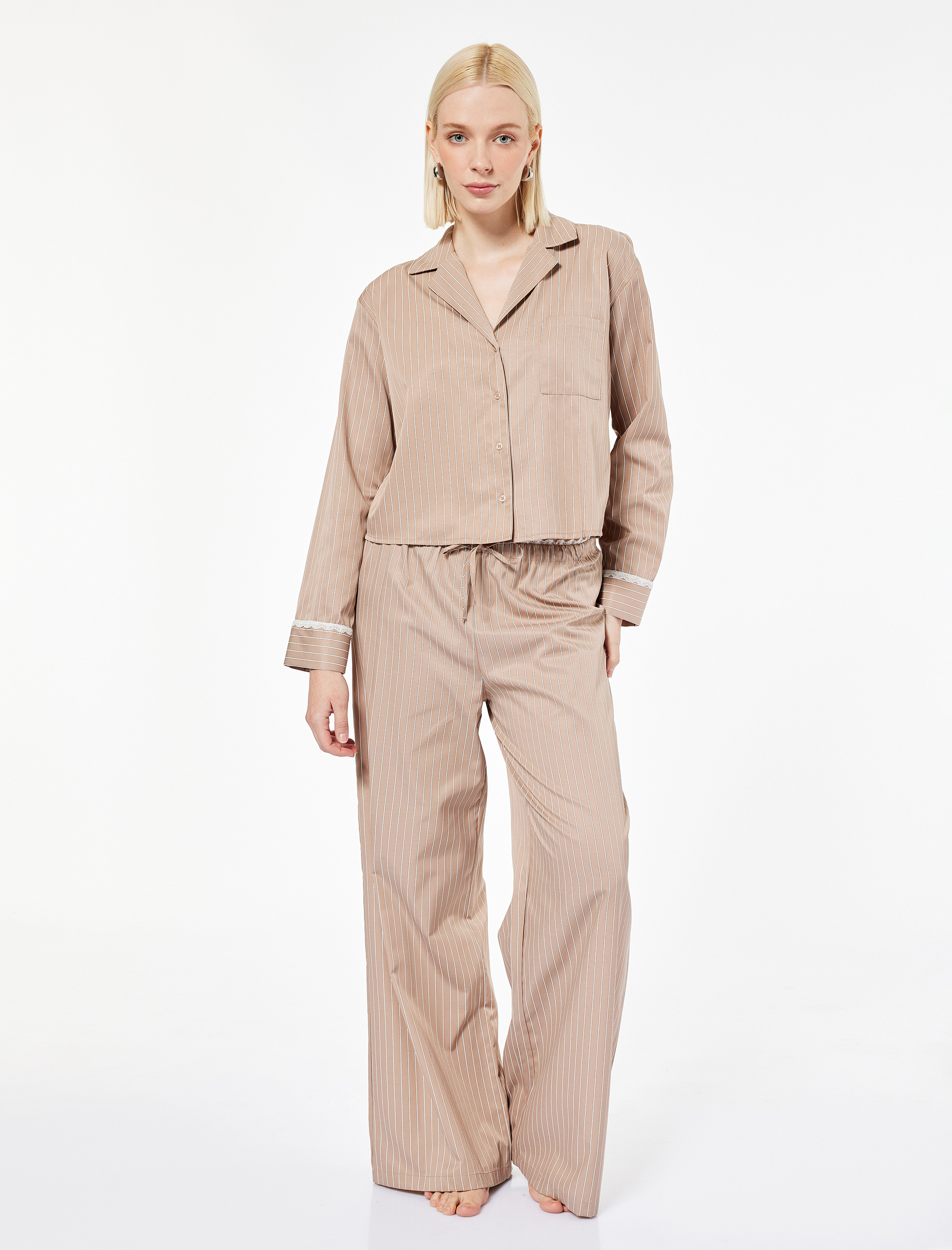   Rahat Kalıp Uzun Kollu Gömlek Yaka Pijama Üstü