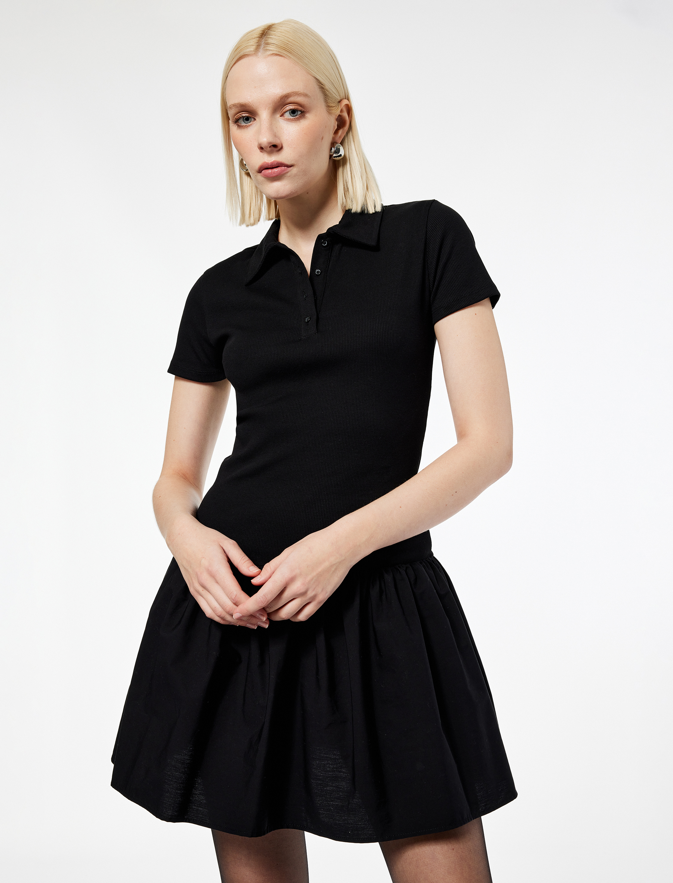   Pamuklu Düğmeli Kısa Kollu Mini Polo Yaka Elbise