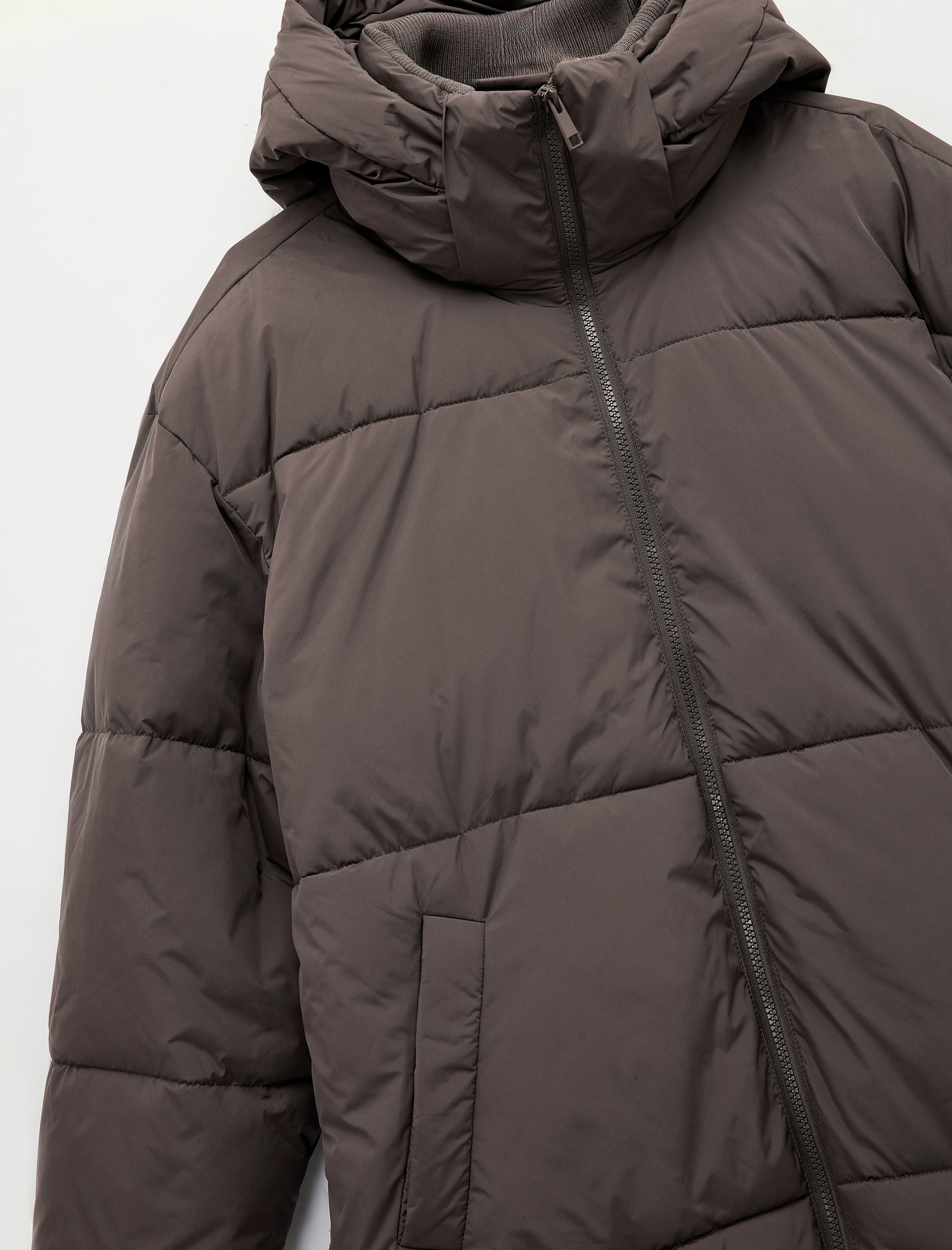   Uzun Kollu Cepli Kapüşonlu Anorak Su İtici Uzun Oversize Şişme Mont