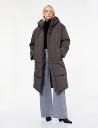 Uzun Kollu Cepli Kapüşonlu Anorak Su İtici Uzun Oversize Şişme Mont