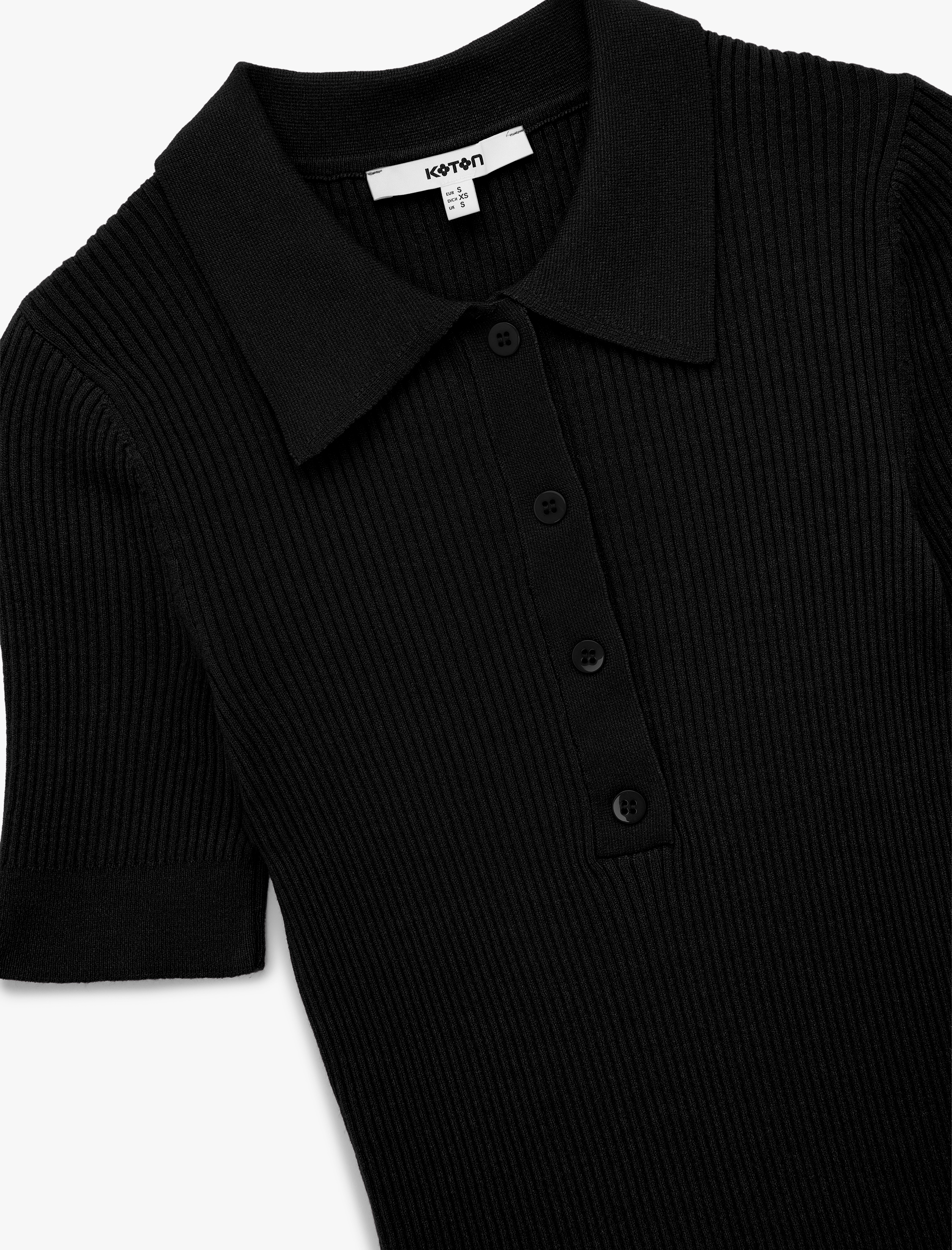   Yarım Düğmeli Kısa Kollu Polo Yaka Triko Kazak