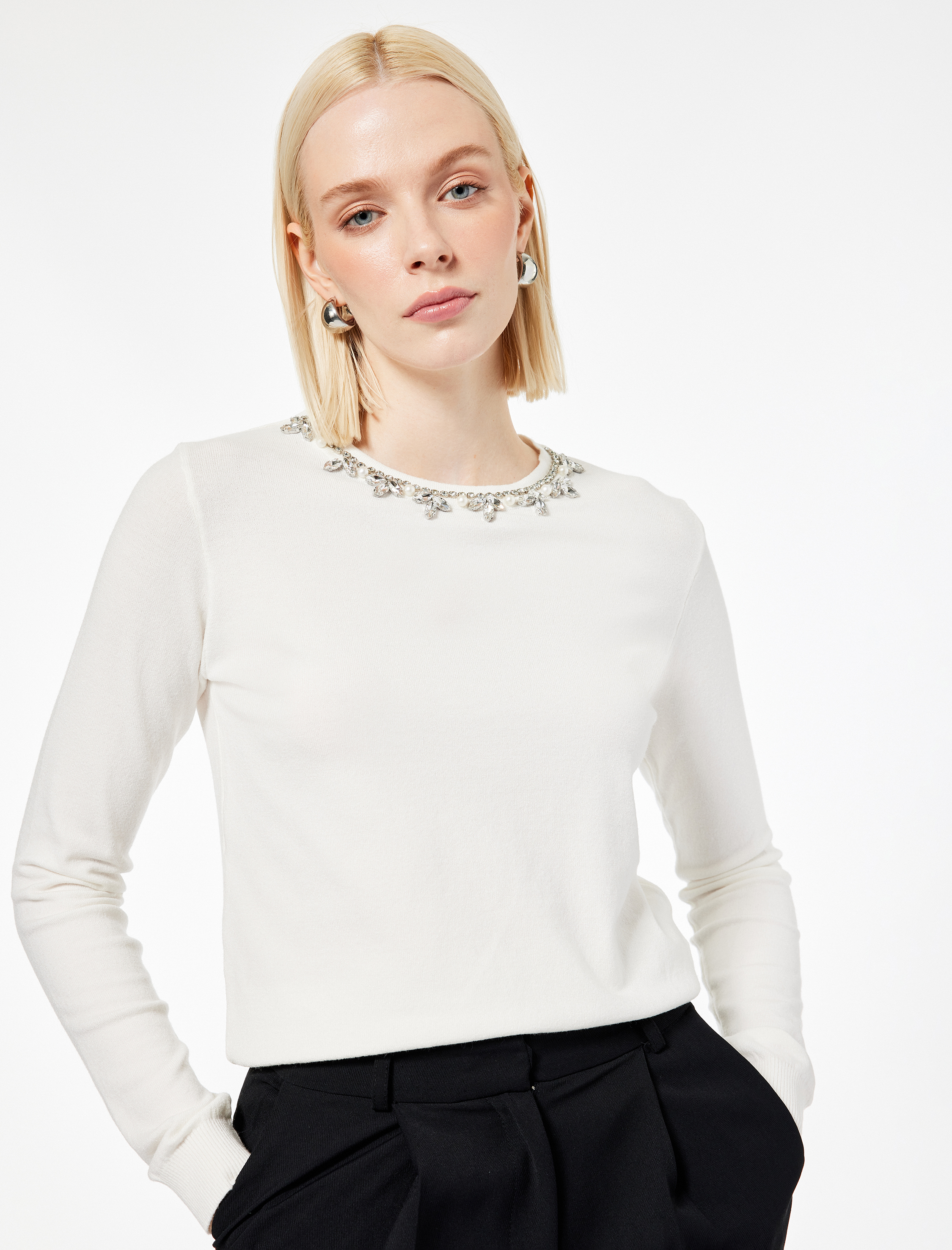   Uzun Kollu Bisiklet Yaka Taşlı Triko Kazak